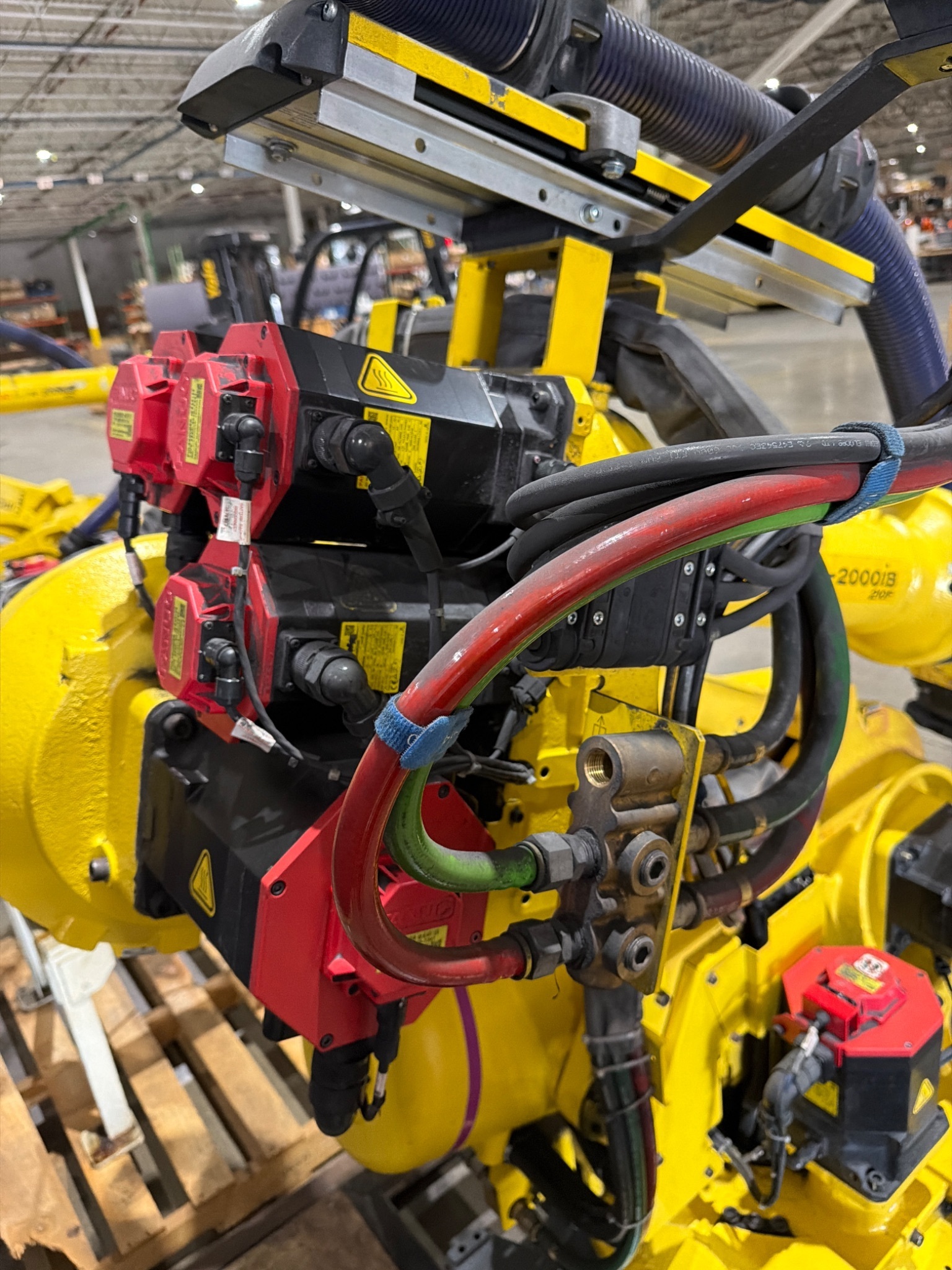 FANUC R‑2000iB/210F Complete with R‑30iB Controller and Leoni Dress Pack USED 8