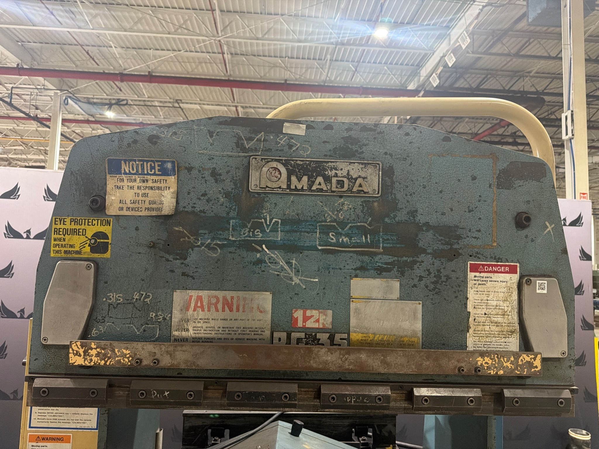 AMADA RG‑35S CNC Press Brake 35 Ton USED 1