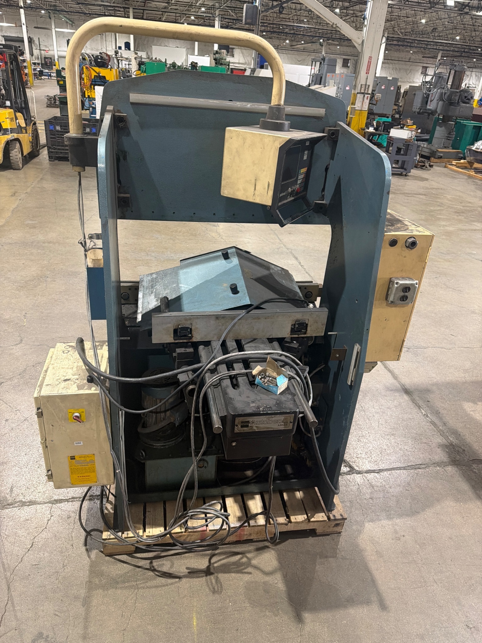 AMADA RG‑35S CNC Press Brake 35 Ton USED 6