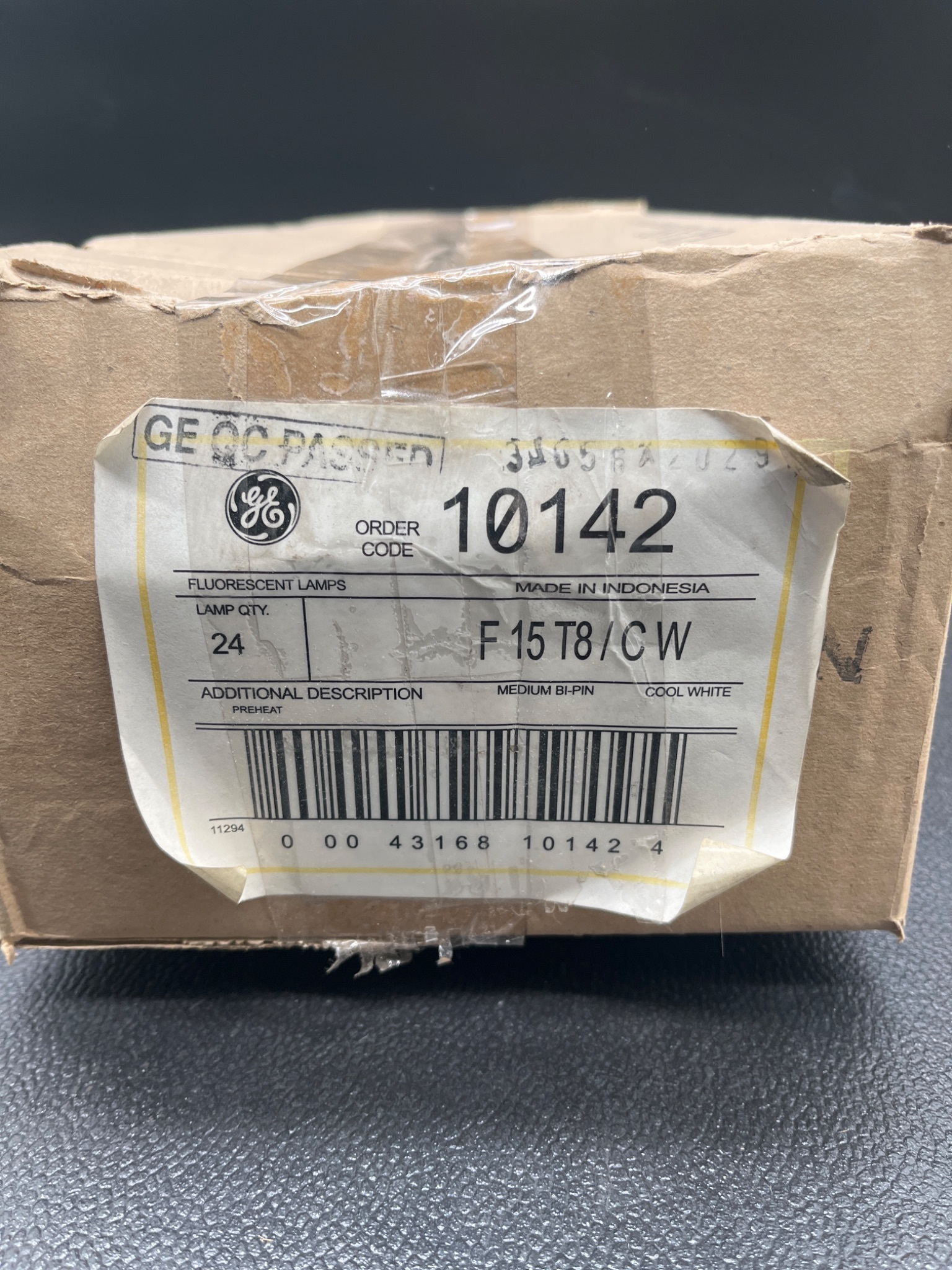 GENERAL ELECTRIC F15T8/CW Fluorescent Lamps NEW (Case of 16) 1