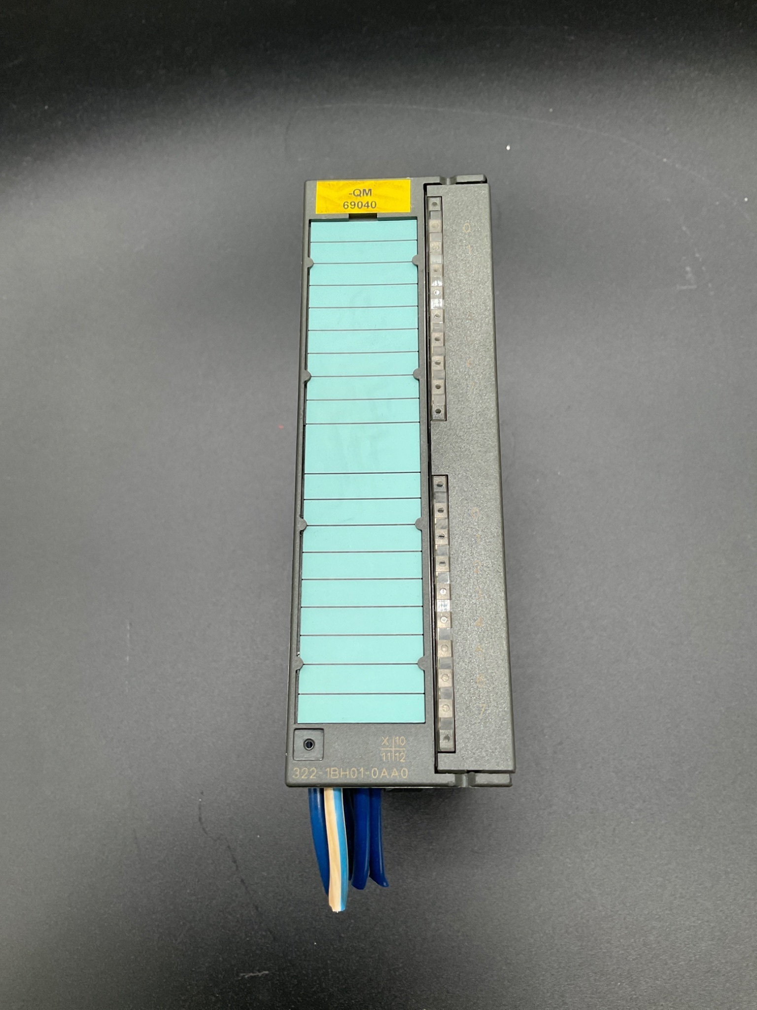 SIEMENS 6ES7 322‑1BH01‑0AA0 SIMATIC S7‑300 Digital Output Module USED 0