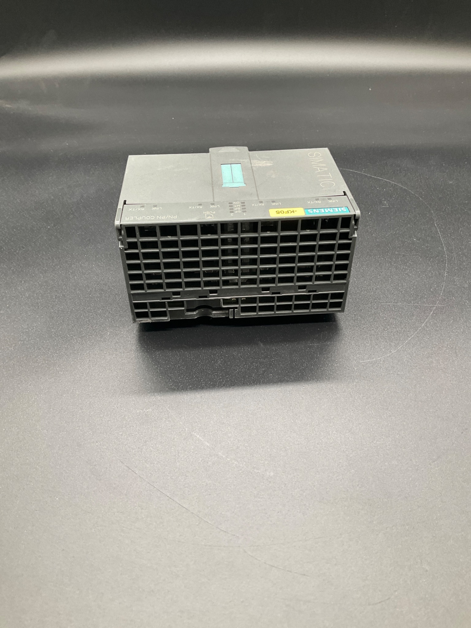 SIEMENS 6ES7 158‑3AD01‑0XA0 SIMATIC S7 Interface Module USED 5