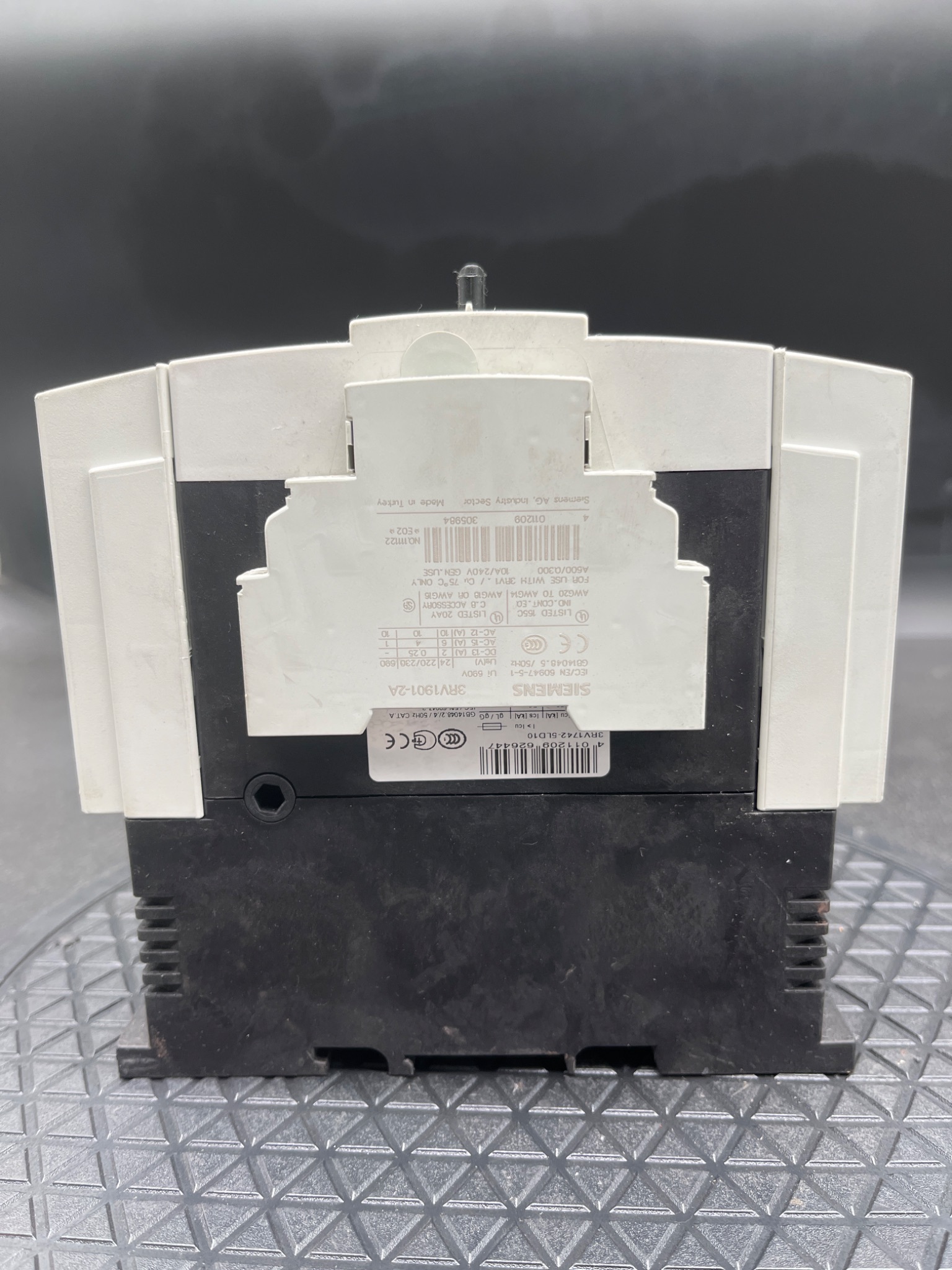 SIEMENS 3RV1742‑5LD10 Motor Protection Circuit Breaker USED 4