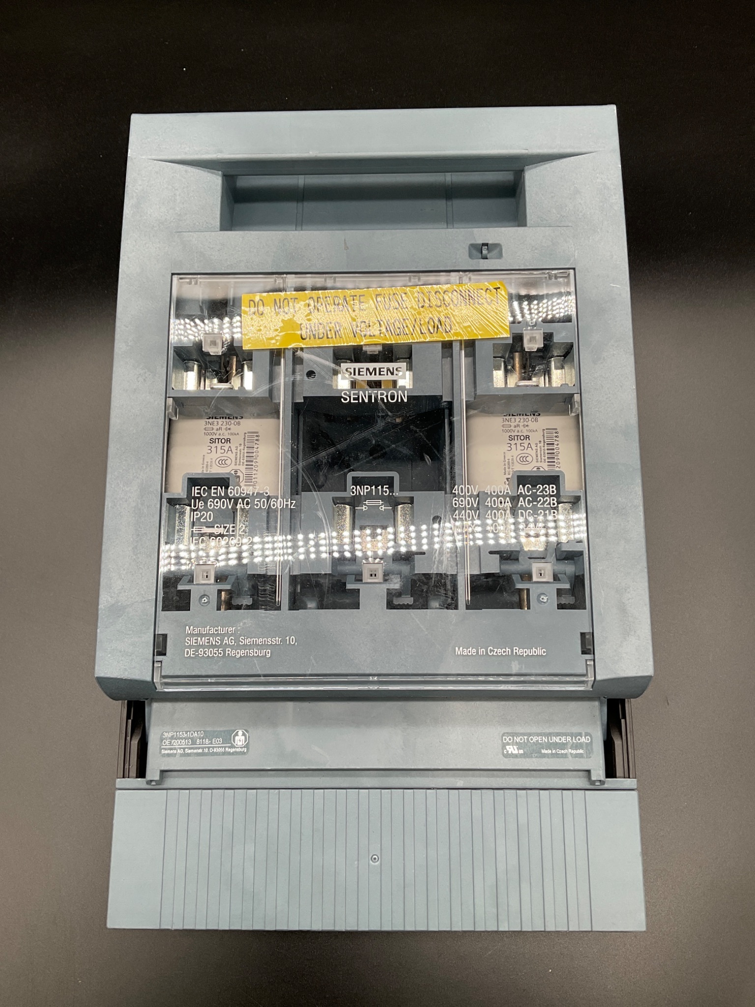 SIEMENS 3NP11531DA10 SENTRON Fuse Switch Disconnect USED 2