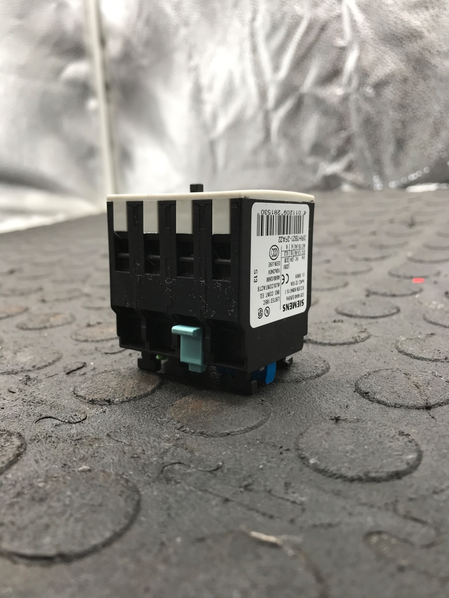 SIEMENS 3RH1921‑2FA22 SIRIUS Auxiliary Contact Block USED 2