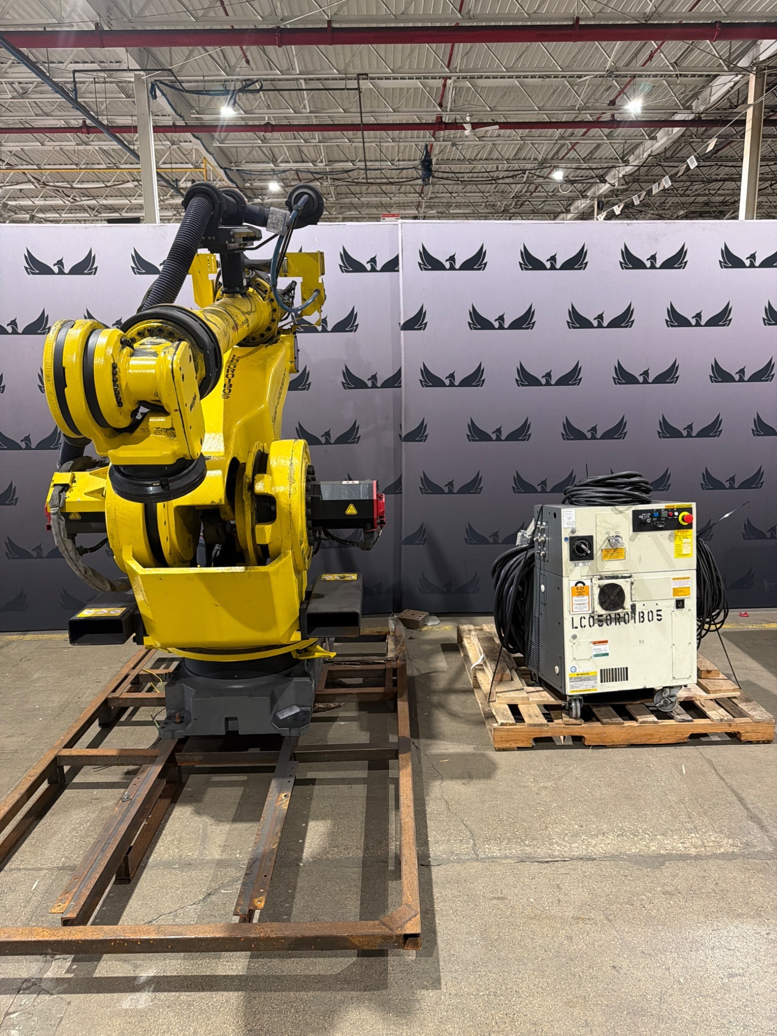 FANUC M‑900iA/260L Complete with R‑30iB Controller USED 0