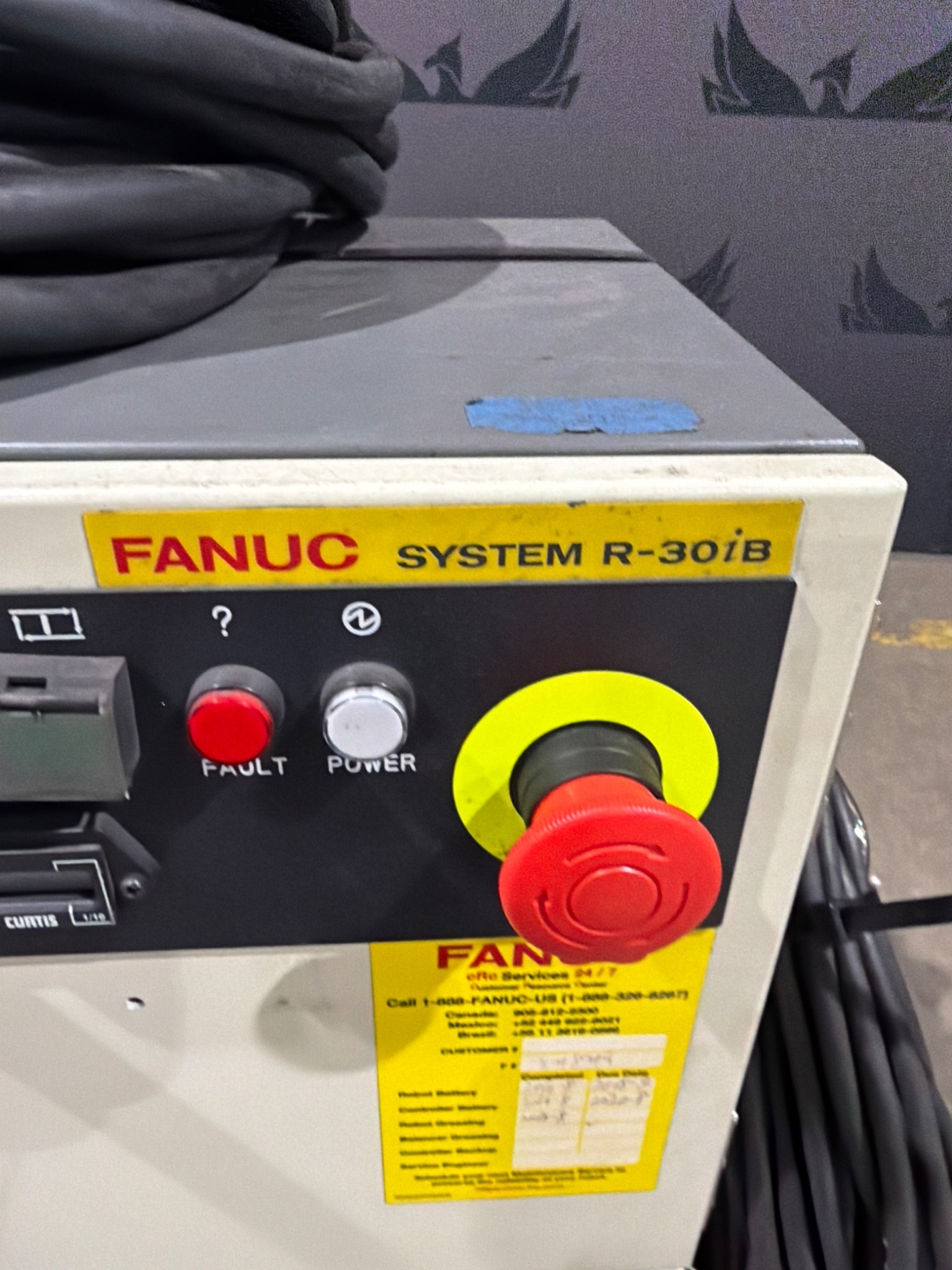 FANUC M‑900iA/260L Complete with R‑30iB Controller USED 2