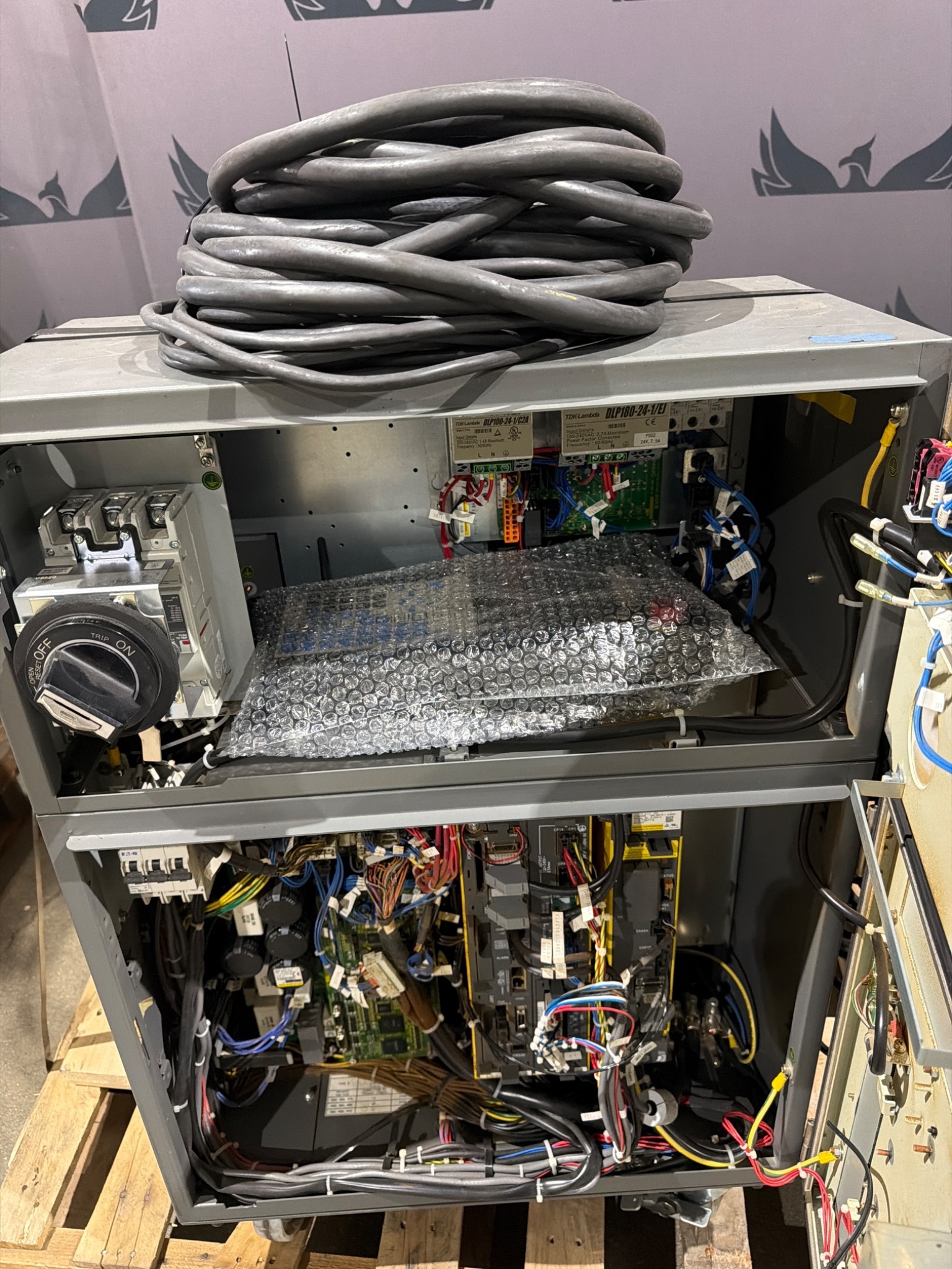 FANUC M‑900iA/260L Complete with R‑30iB Controller USED 3