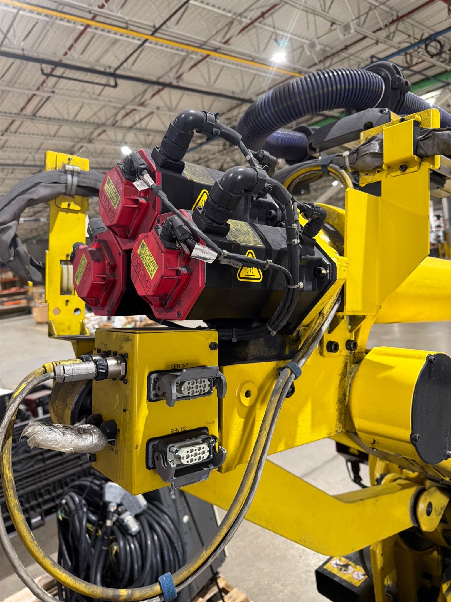 FANUC M‑900iA/260L Complete with R‑30iB Controller USED 10