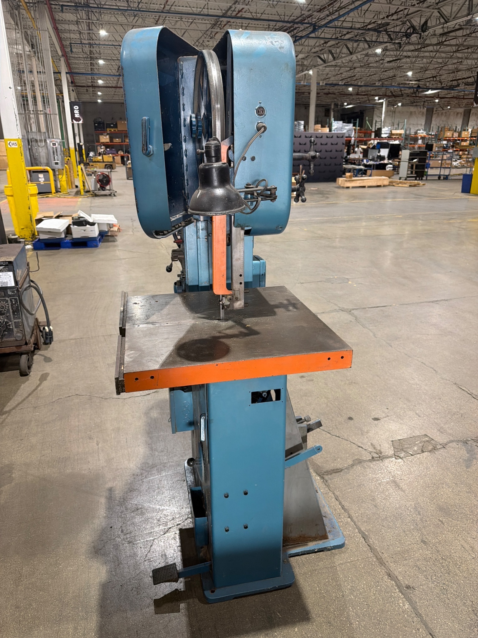DOALL ML Vertical Band Saw USED 9