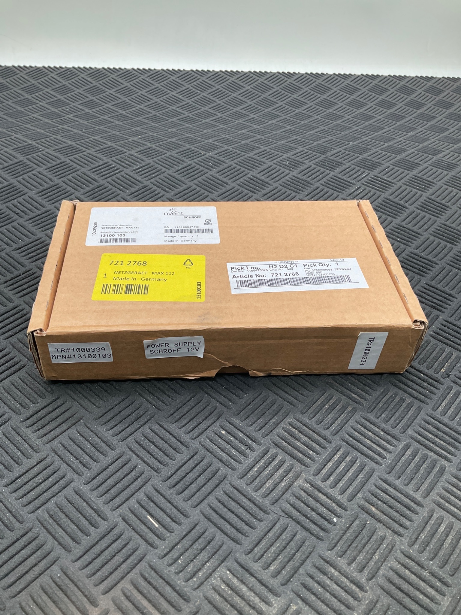 NVENT SCHROFF 13100103 MAX 112 19" Power Supply Unit NEW 0