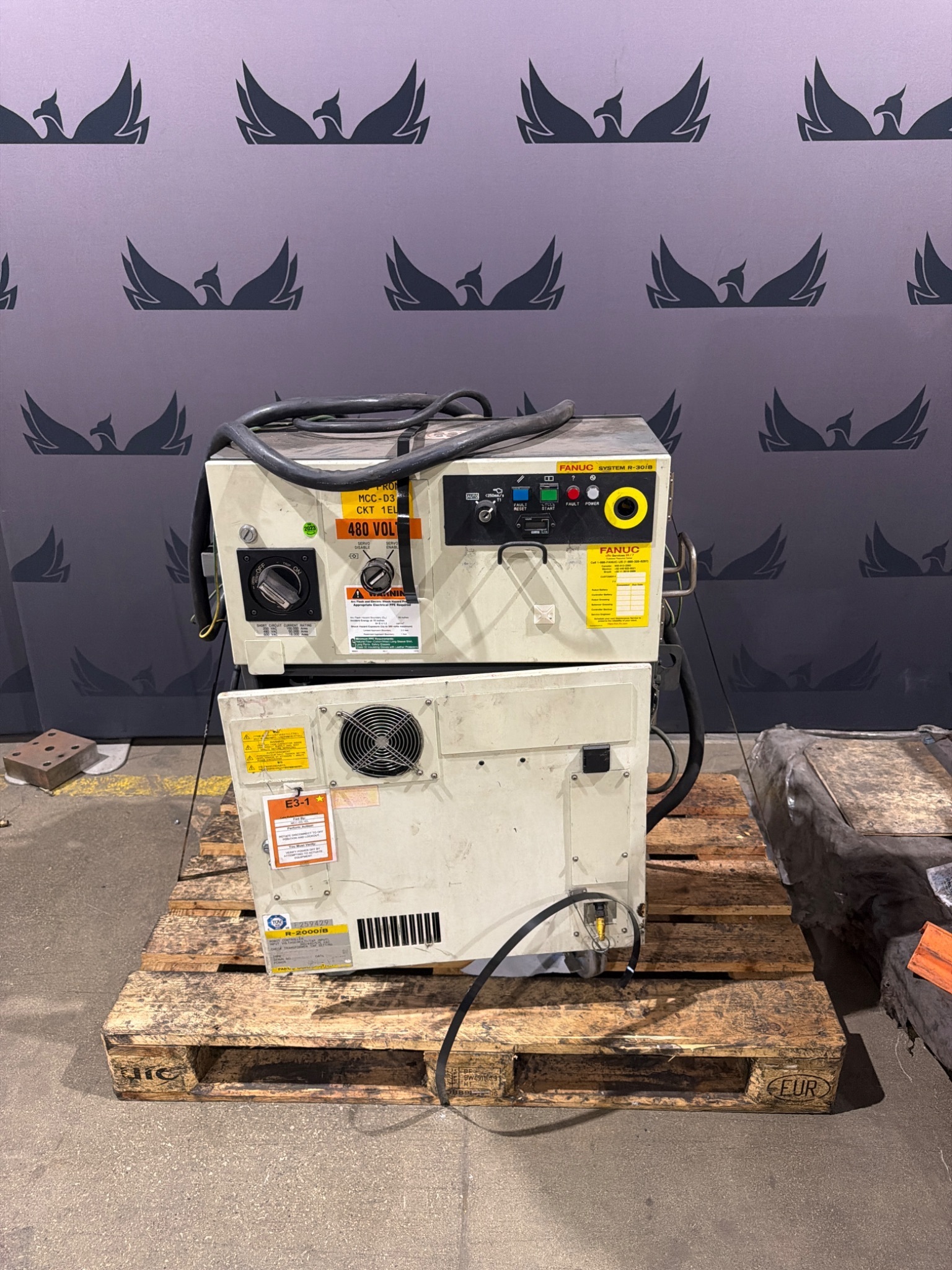 FANUC R‑2000iB/200R FoundryPRO with R‑30iB Controller USED 6