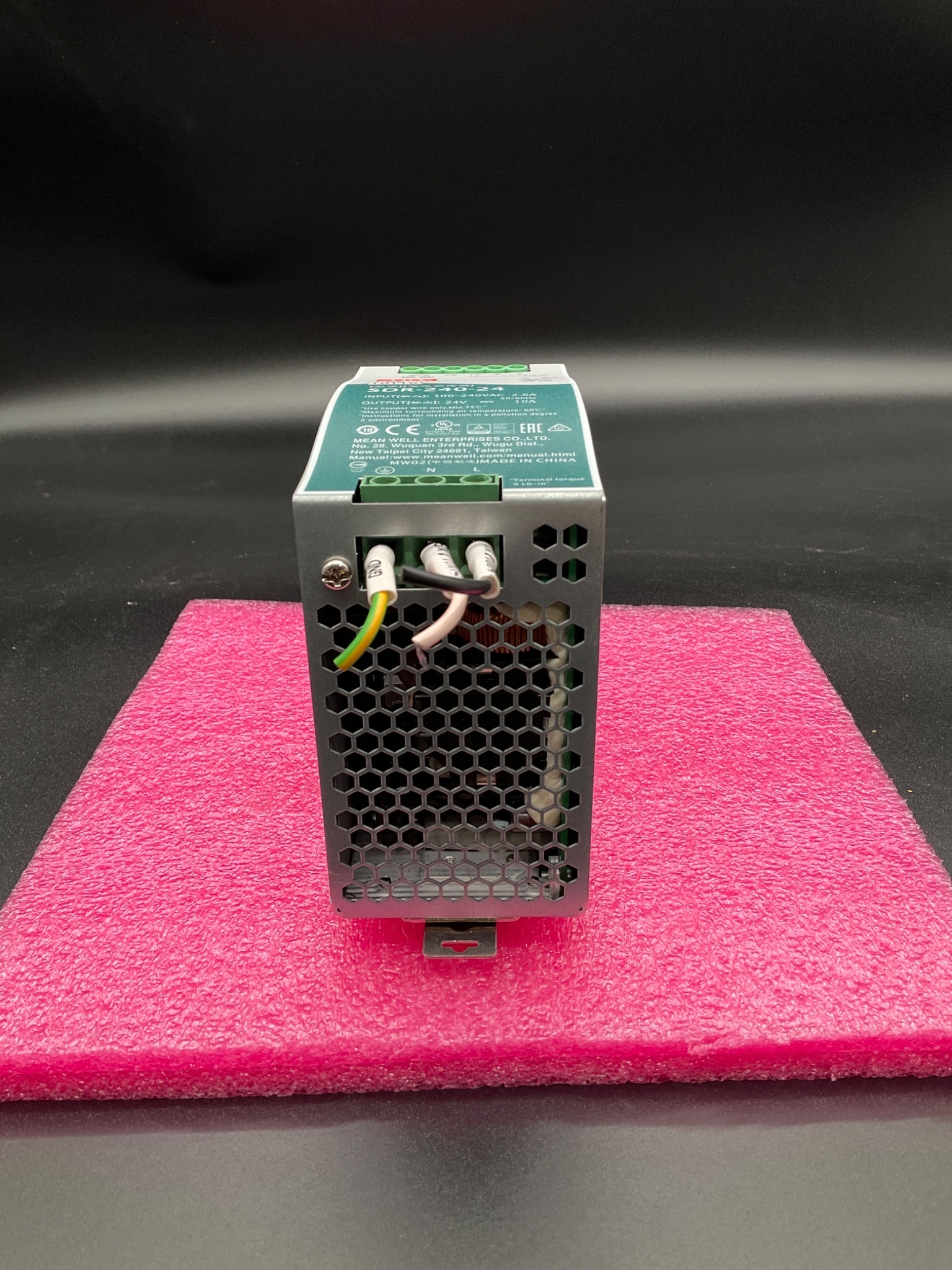 MEAN WELL SDR‑240‑24 DIN Rail Power Supply 24VDC USED 1