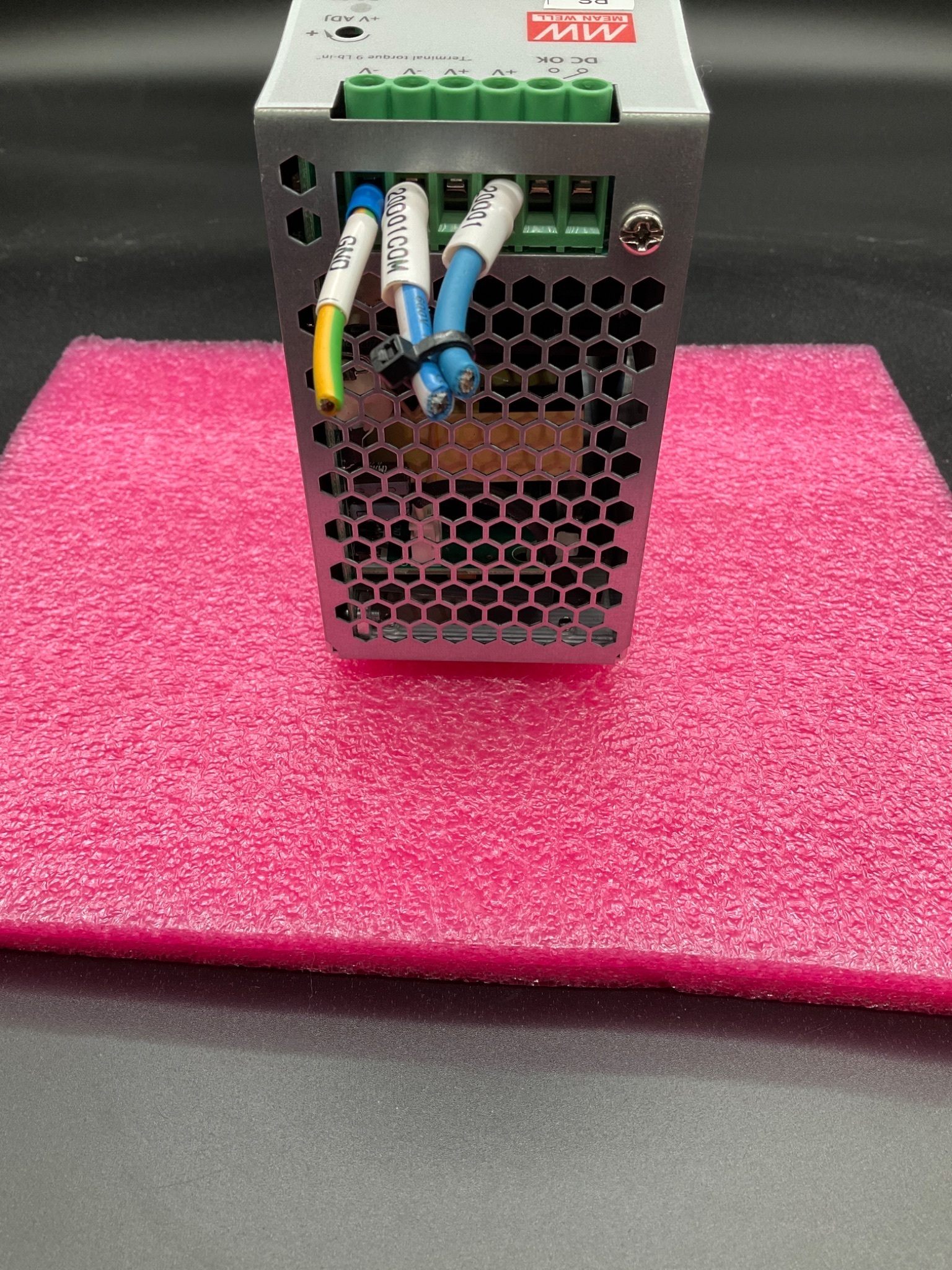 MEAN WELL SDR‑240‑24 DIN Rail Power Supply 24VDC USED 4
