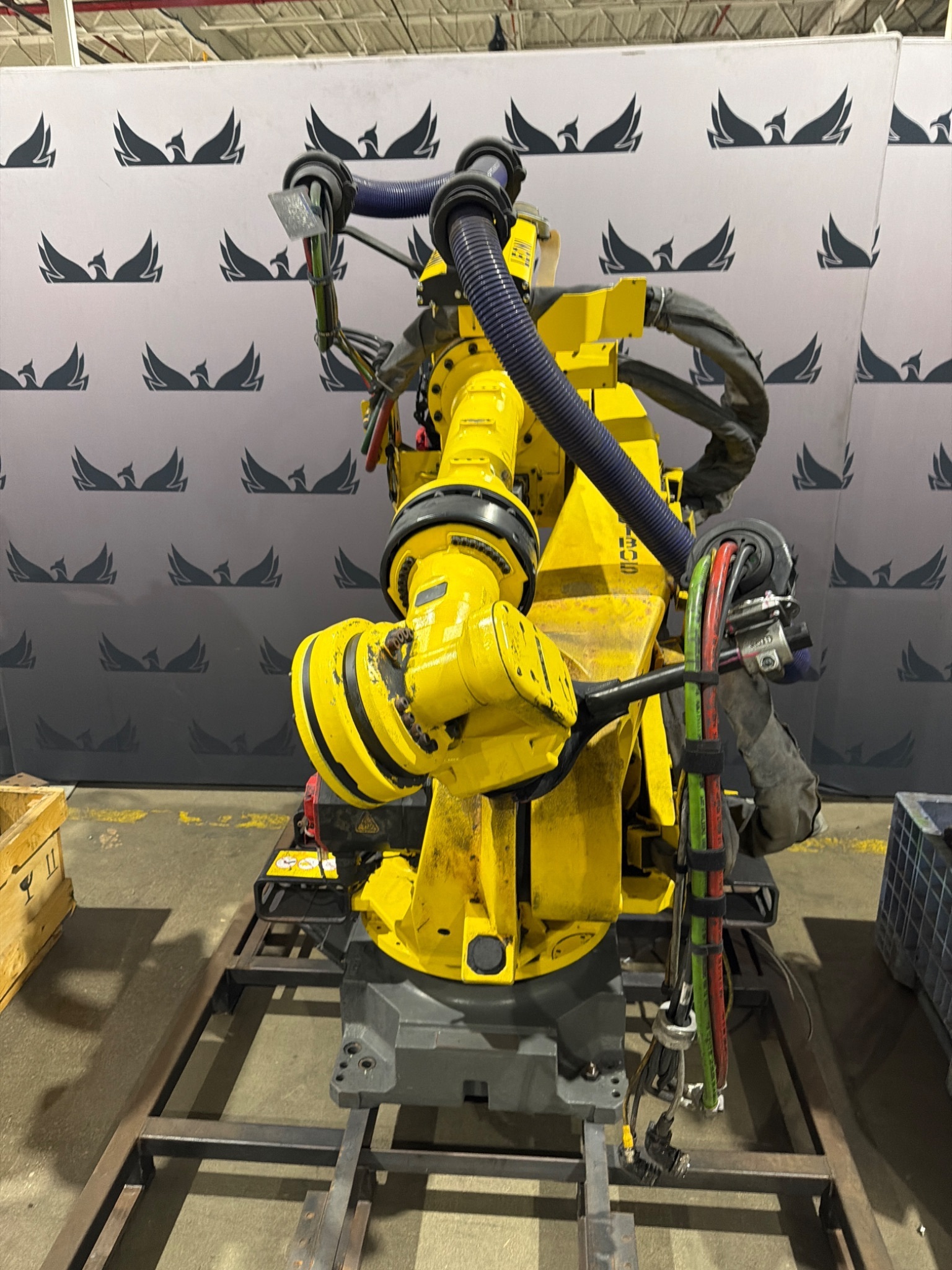 FANUC R‑2000iB/210F Complete w/ R‑30iB Controller, WTC Weld Controls USED 1