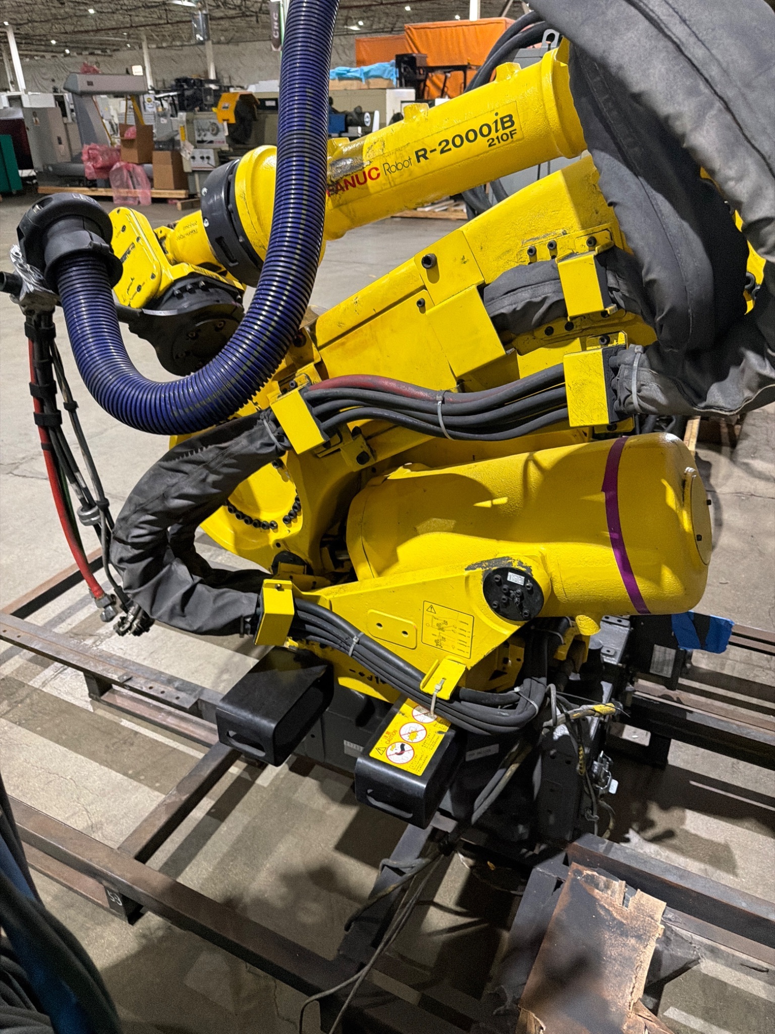 FANUC R‑2000iB/210F Complete w/ R‑30iB Controller, WTC Weld Controls USED 8