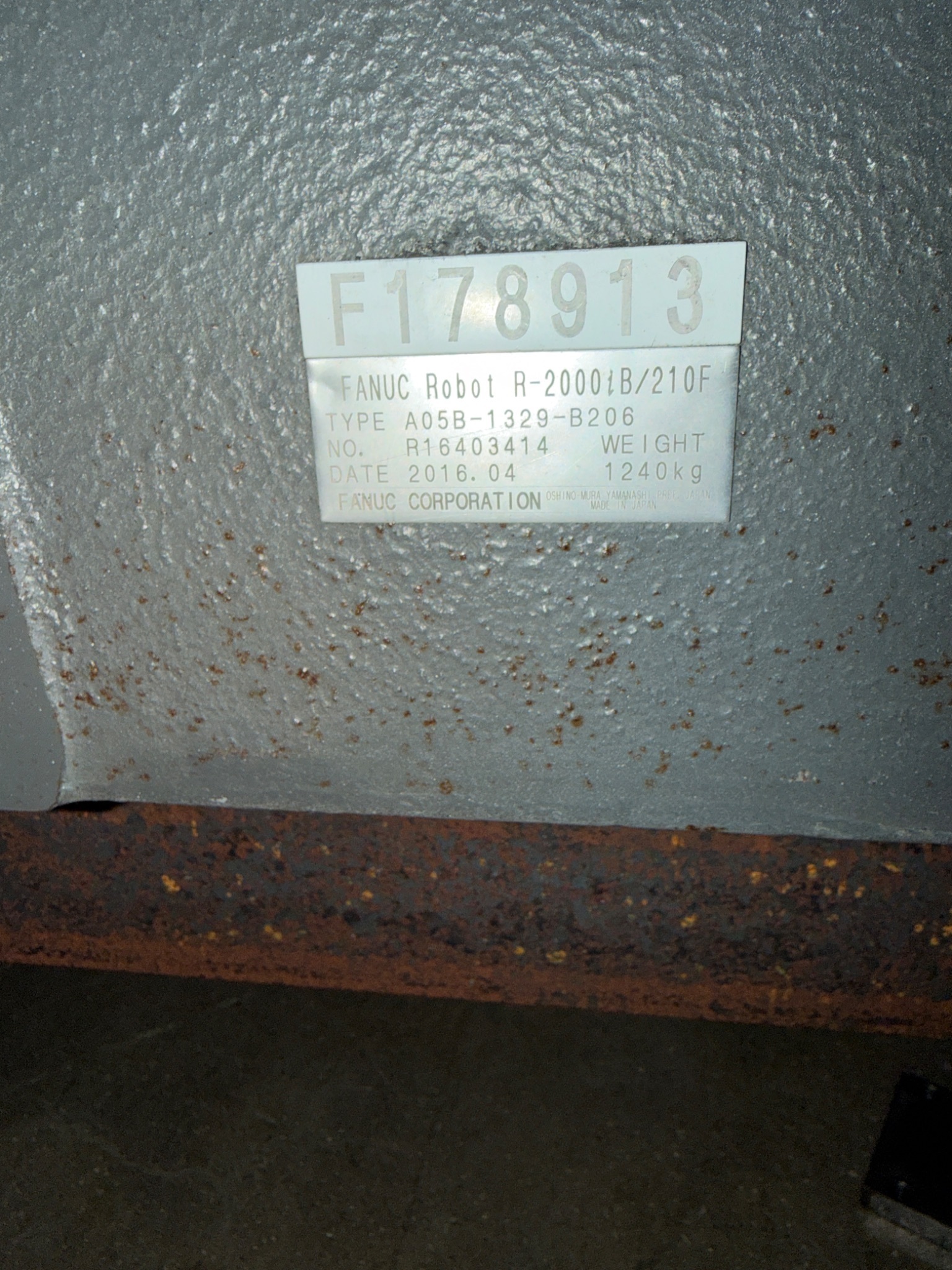 FANUC R‑2000iB/210F Complete w/ R‑30iB Controller, WTC Weld Controls USED 15