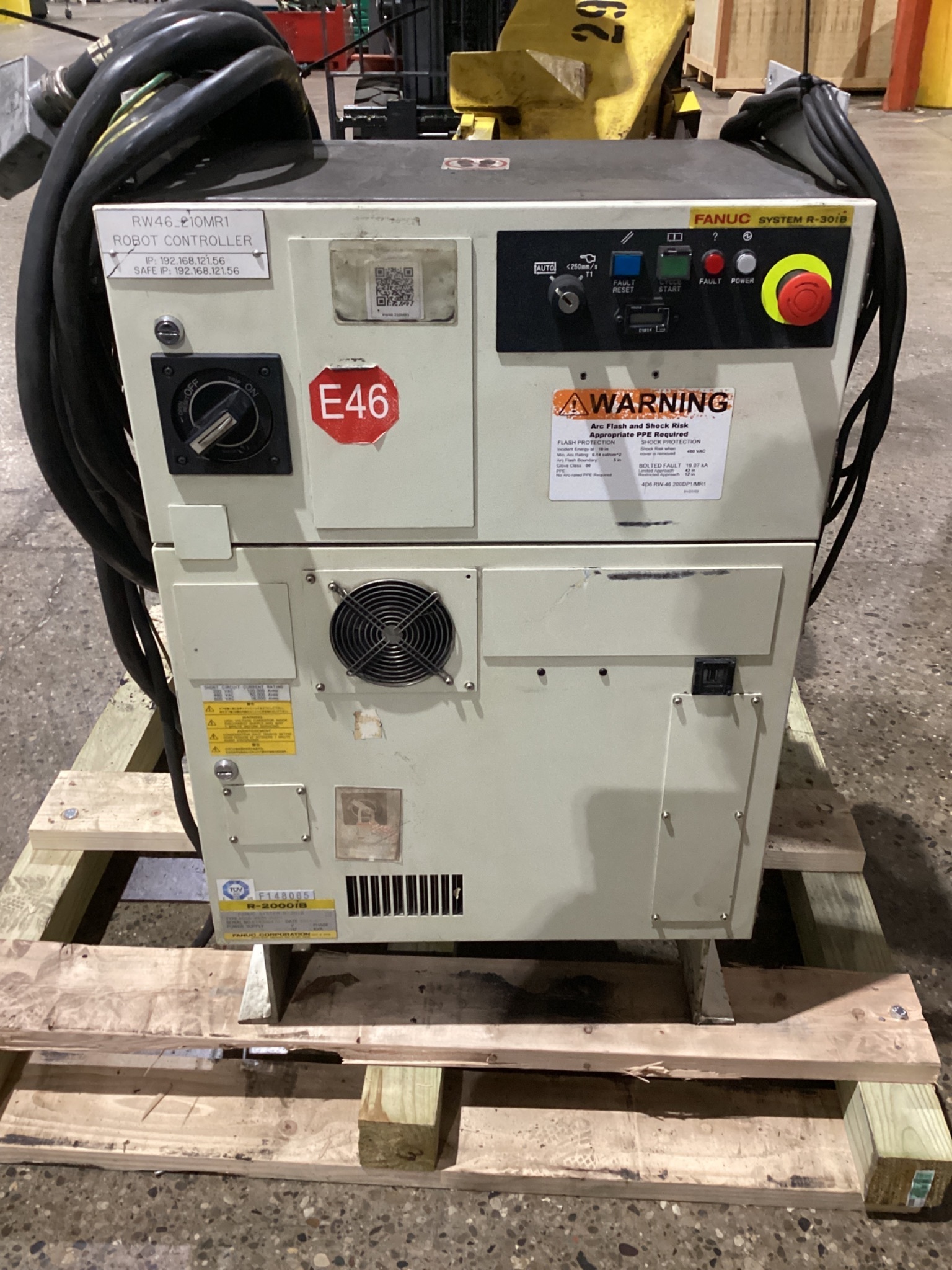 FANUC R-2000iB/210F w/ R-30iB Controls USED - Missing Teach Pendant 2