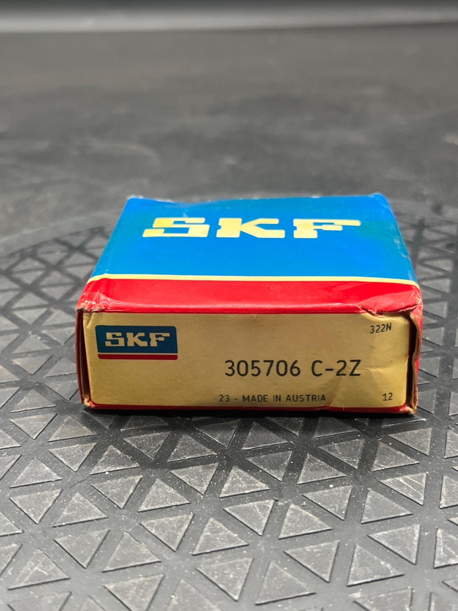 SKF 305706 C‑2Z Angular Contact Ball Bearing NEW 1