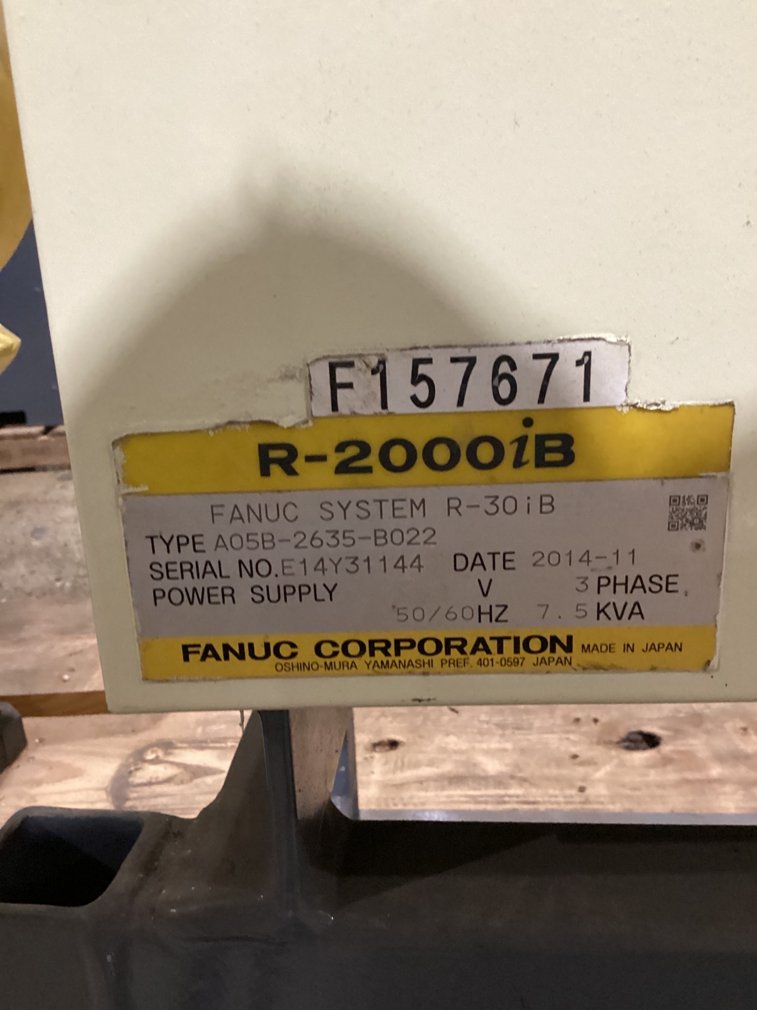 FANUC R-2000iB/210F w/ R-30iB Controls USED - Missing Teach Pendant 7