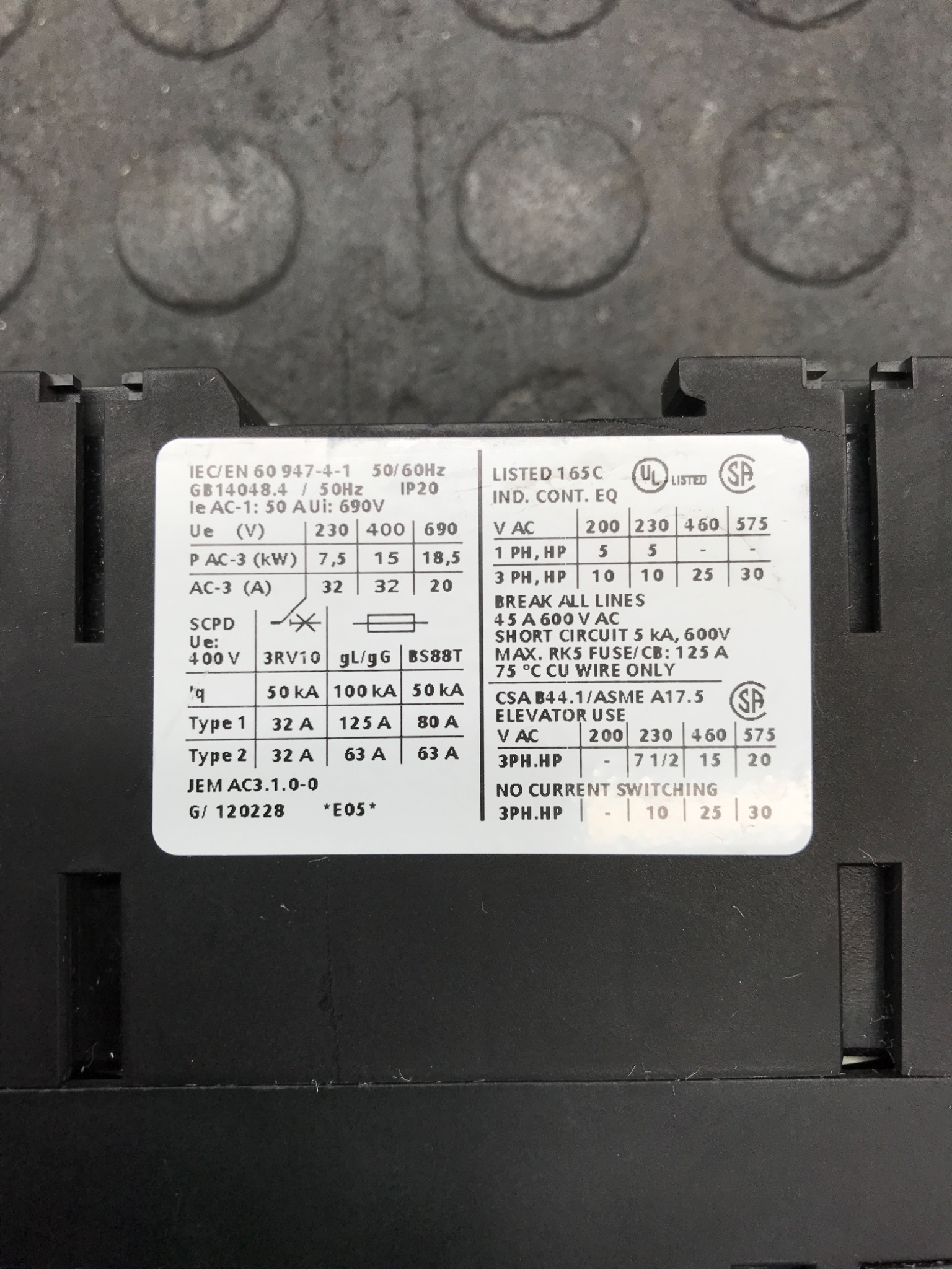 SIEMENS 3RT1034-3BB40 Motor Control Contactor USED 3