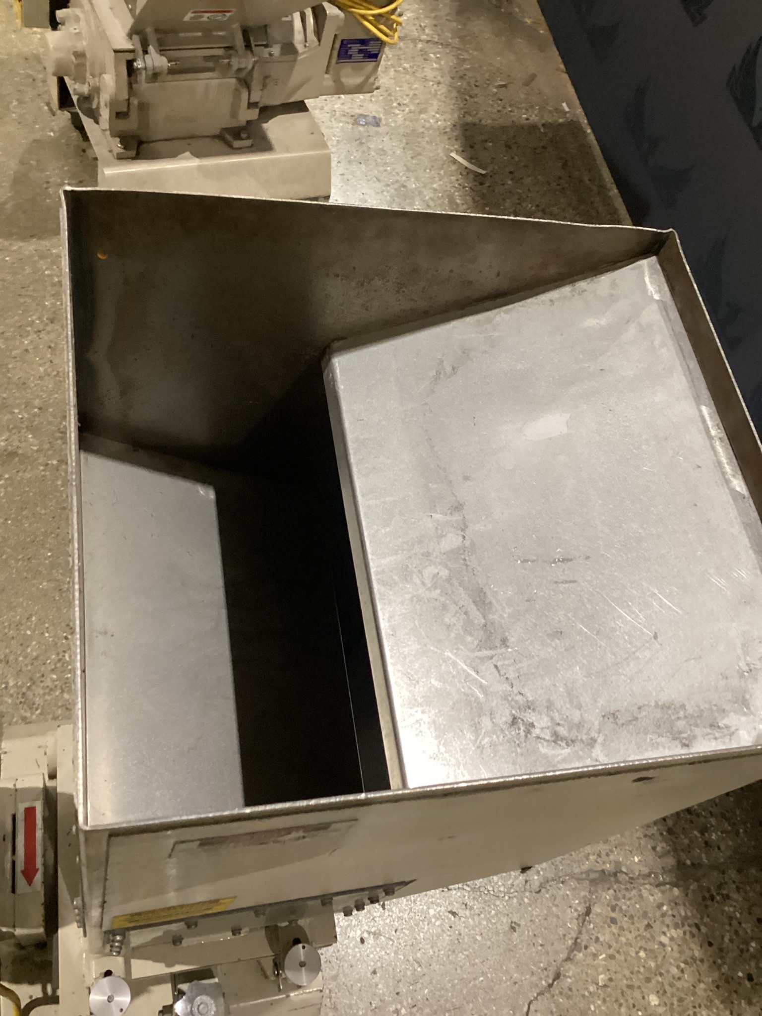 NISSUI SA-23 Low-Speed Screenless Granulator 460V W USED 3