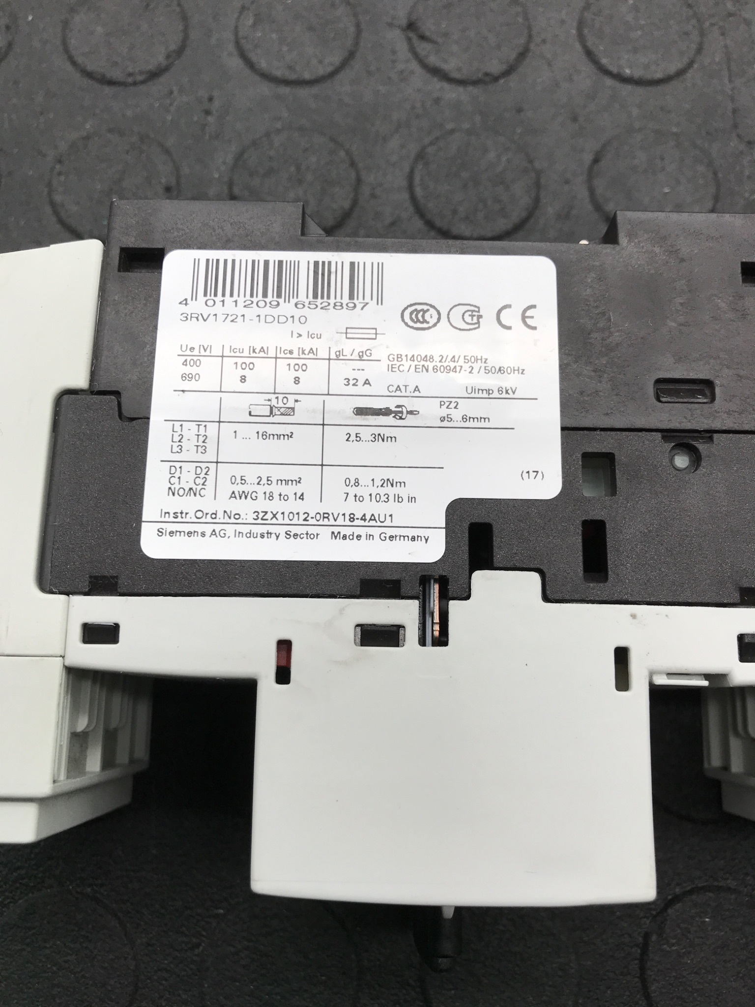 Siemens 3RV1721-1DD10 Motor Protection Circuit Breaker USED 3