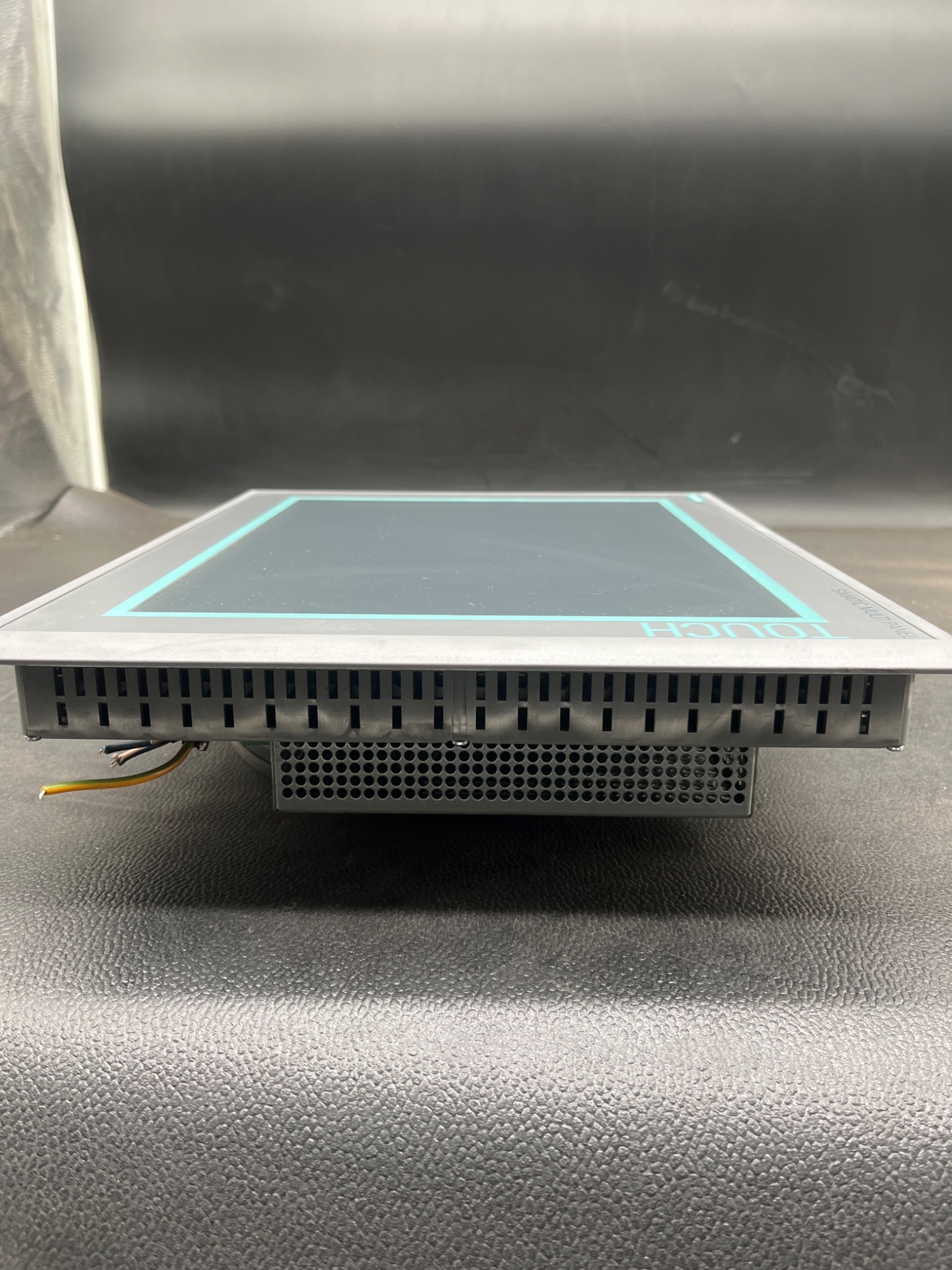 SIEMENS 6AV6644‑0AB01‑2AX0 SIMATIC MP 377 15" Touch HMI USED 1