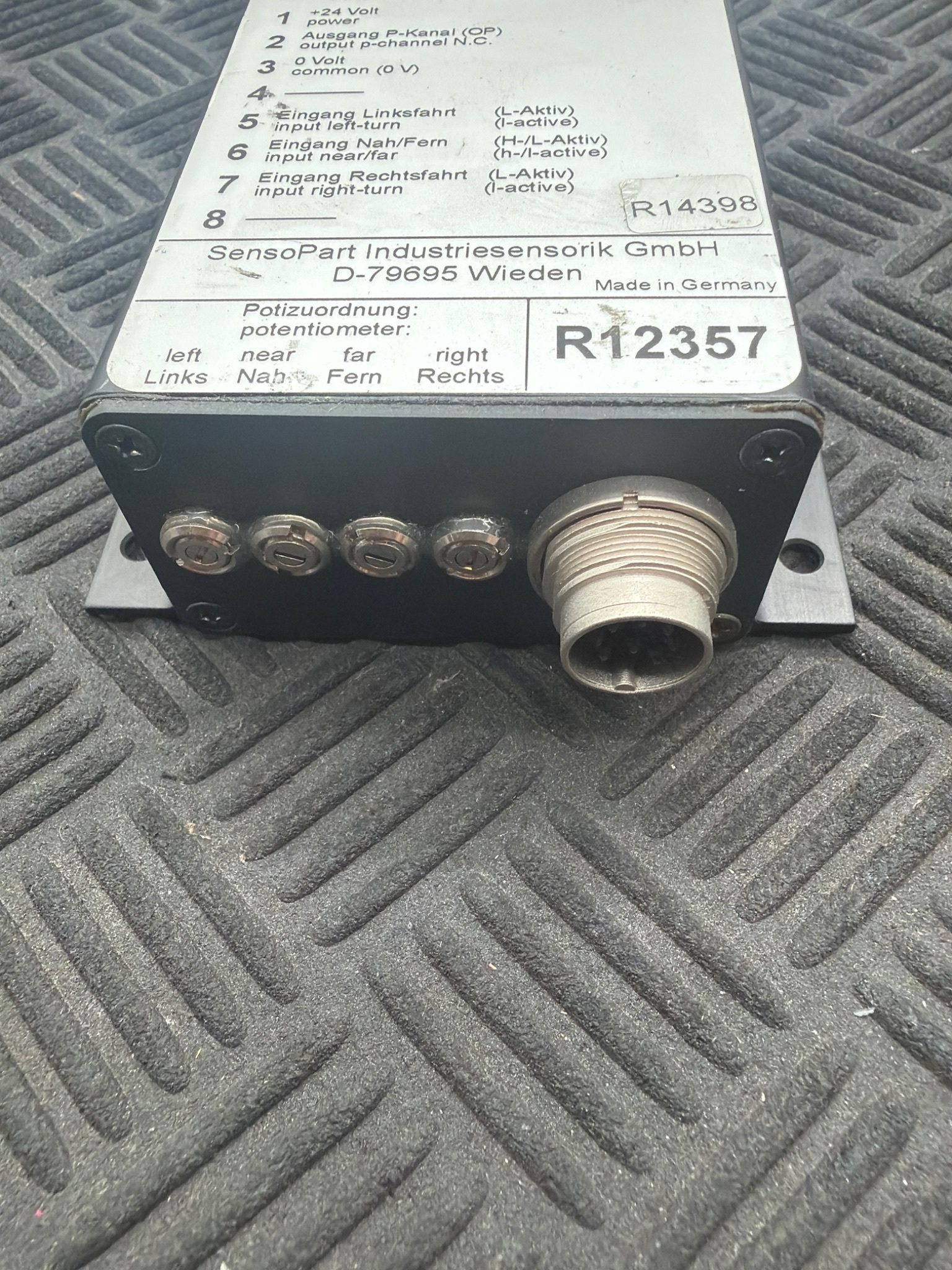 SENSOPART R12357 FMS 200‑01 Position Evaluation Module USED 1