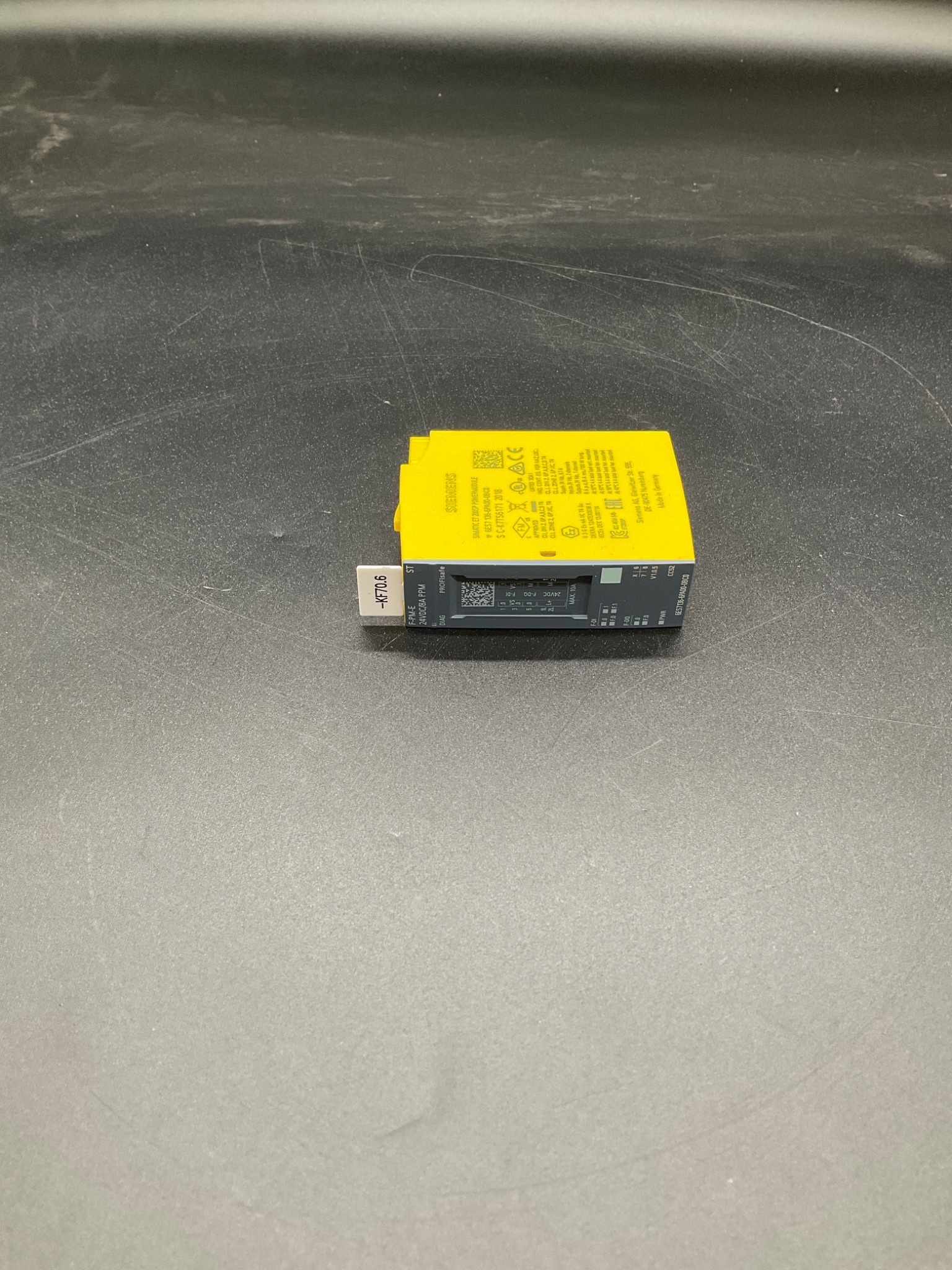 Siemens 6ES7136-6PA00-0BC0 SIMATIC ET 200SP Safety Output Module USED 1