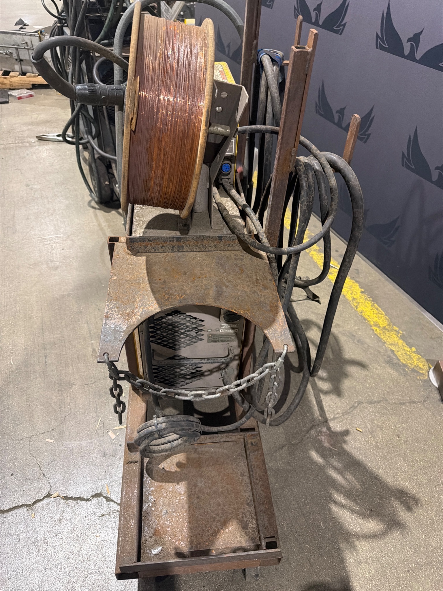 ESAB SVI 300i CVCC Welding Power Source with Mig 4HD Wire Feeder USED 4