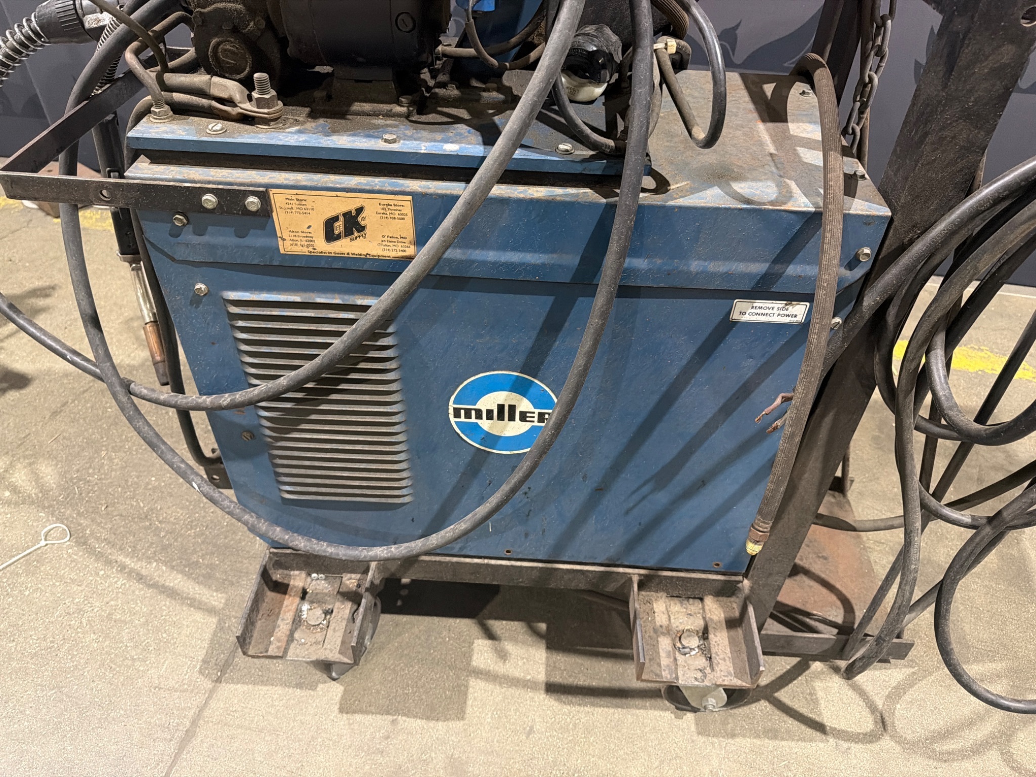 Miller CP-200 Constant Potential DC Arc Welder USED 1