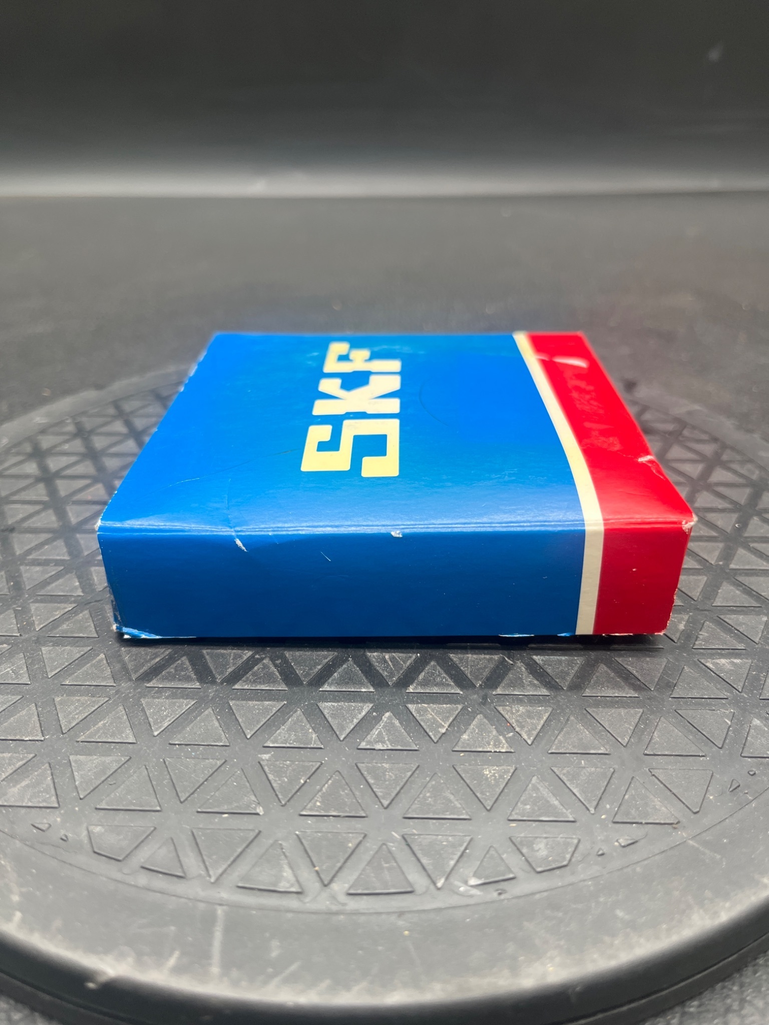 SKF 6013‑2Z Deep Groove Ball Bearing NEW 2