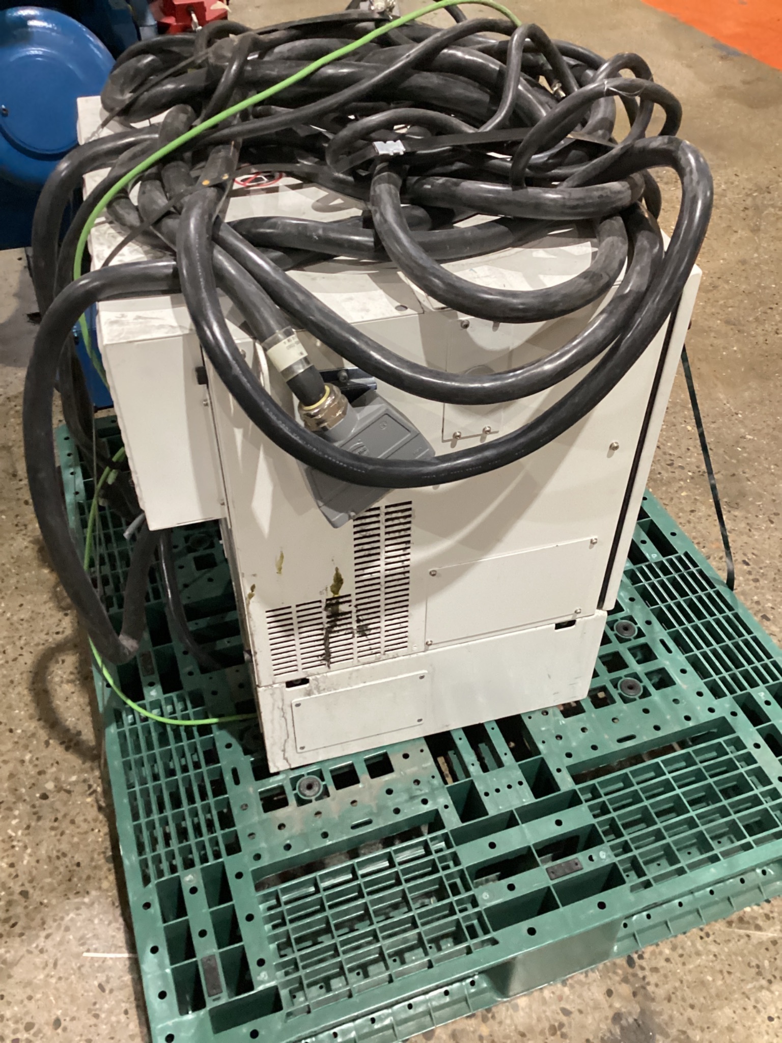 Fanuc R-2000iC/210F Complete with R-30iB Plus Controller USED 13