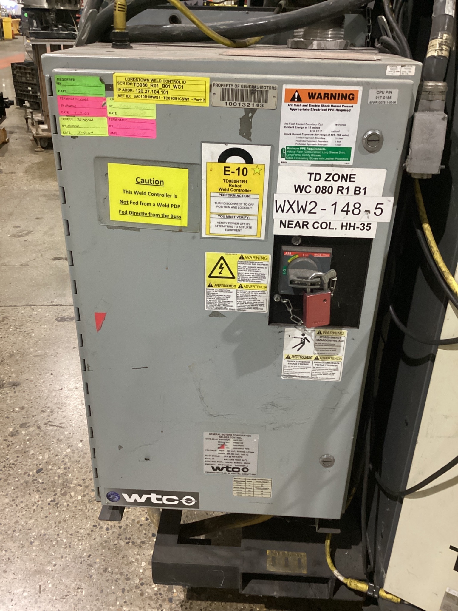 FANUC M-900iA/260L Complete w/ R-30iA Controller and WTC Weld Controls USED 4