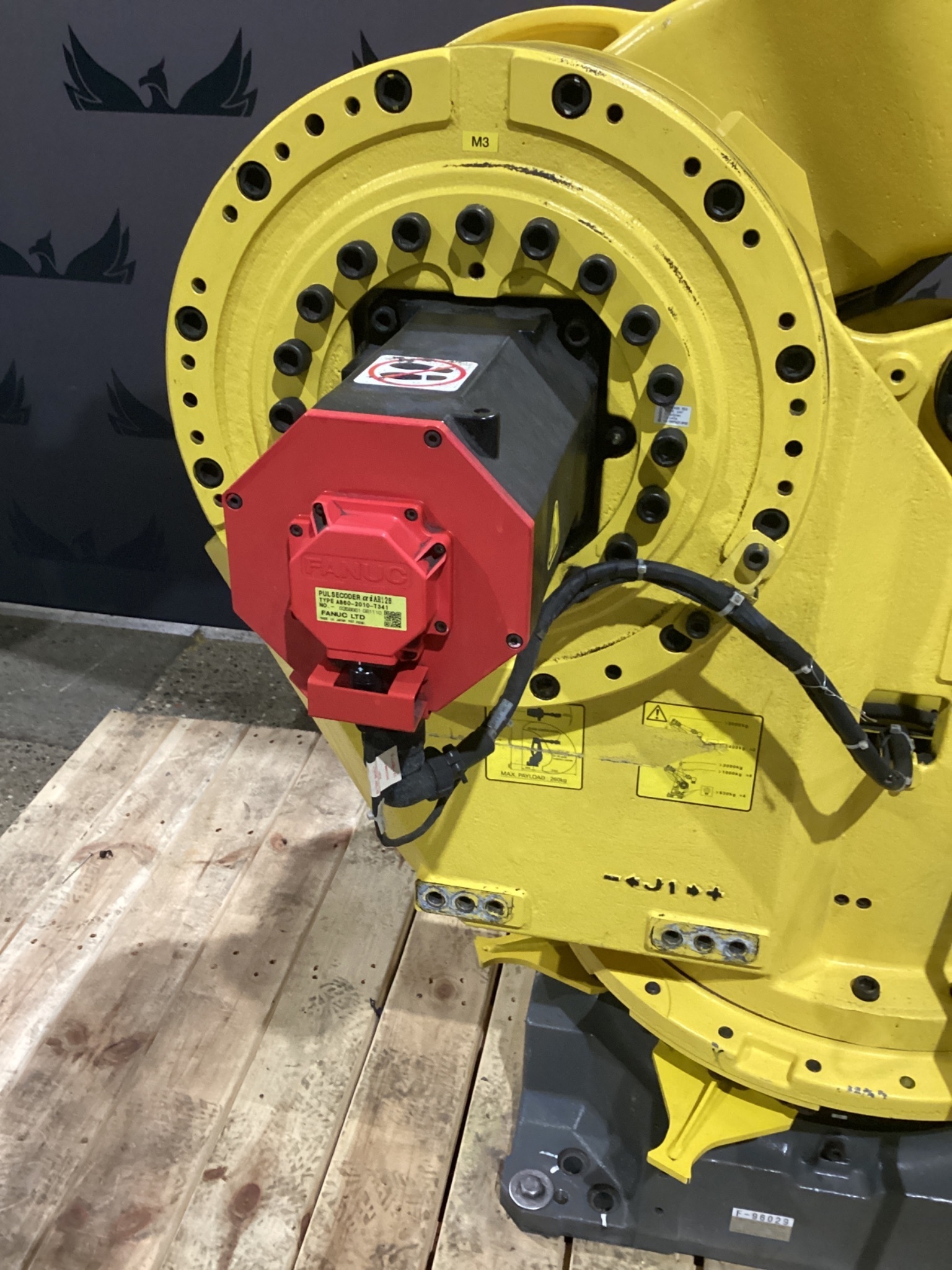 FANUC M-900iA/260L Complete w/ R-30iA Controller and WTC Weld Controls USED 8