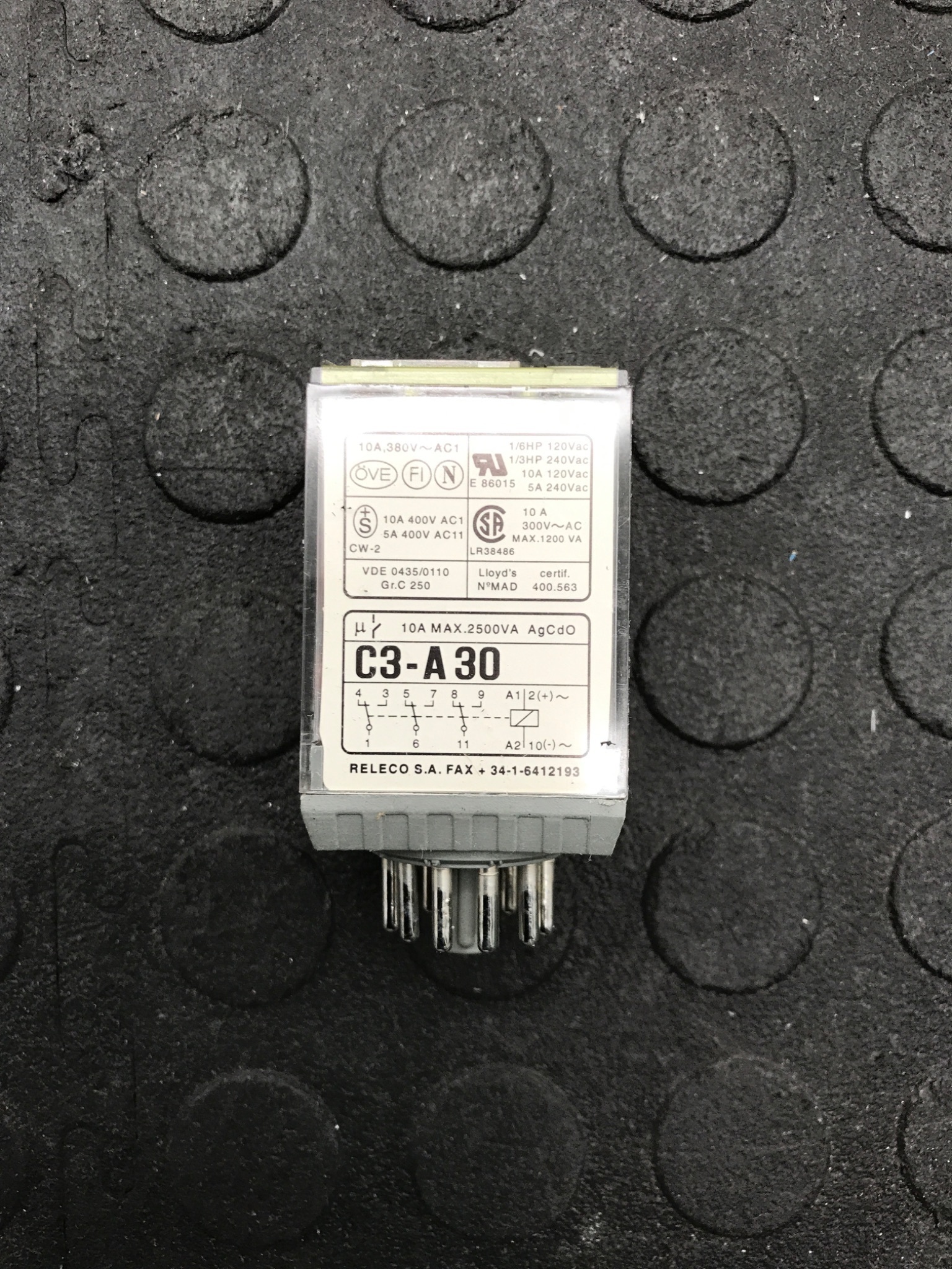 COMAT C3‑A30 Plug‑In Control Relay USED 0