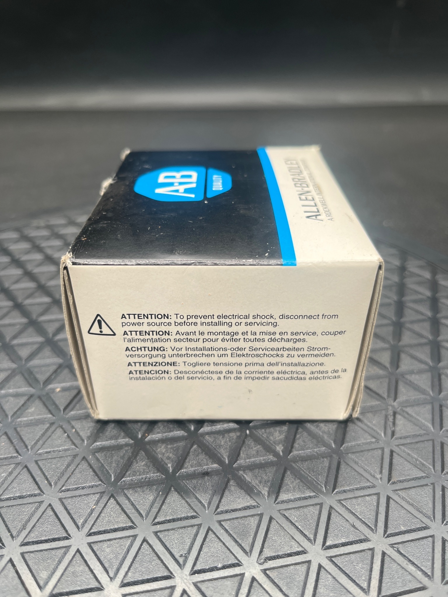 ALLEN‑BRADLEY 1492‑CB3G060 Series B Circuit Breaker NEW 2