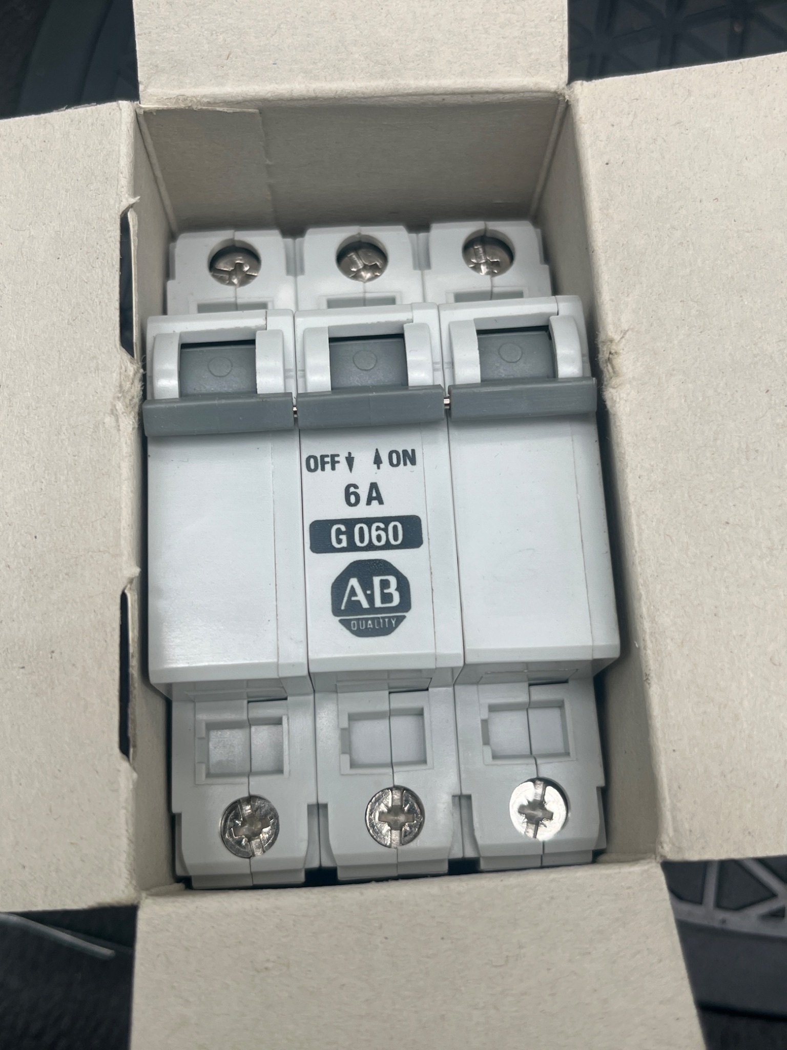 ALLEN‑BRADLEY 1492‑CB3G060 Series B Circuit Breaker NEW 5