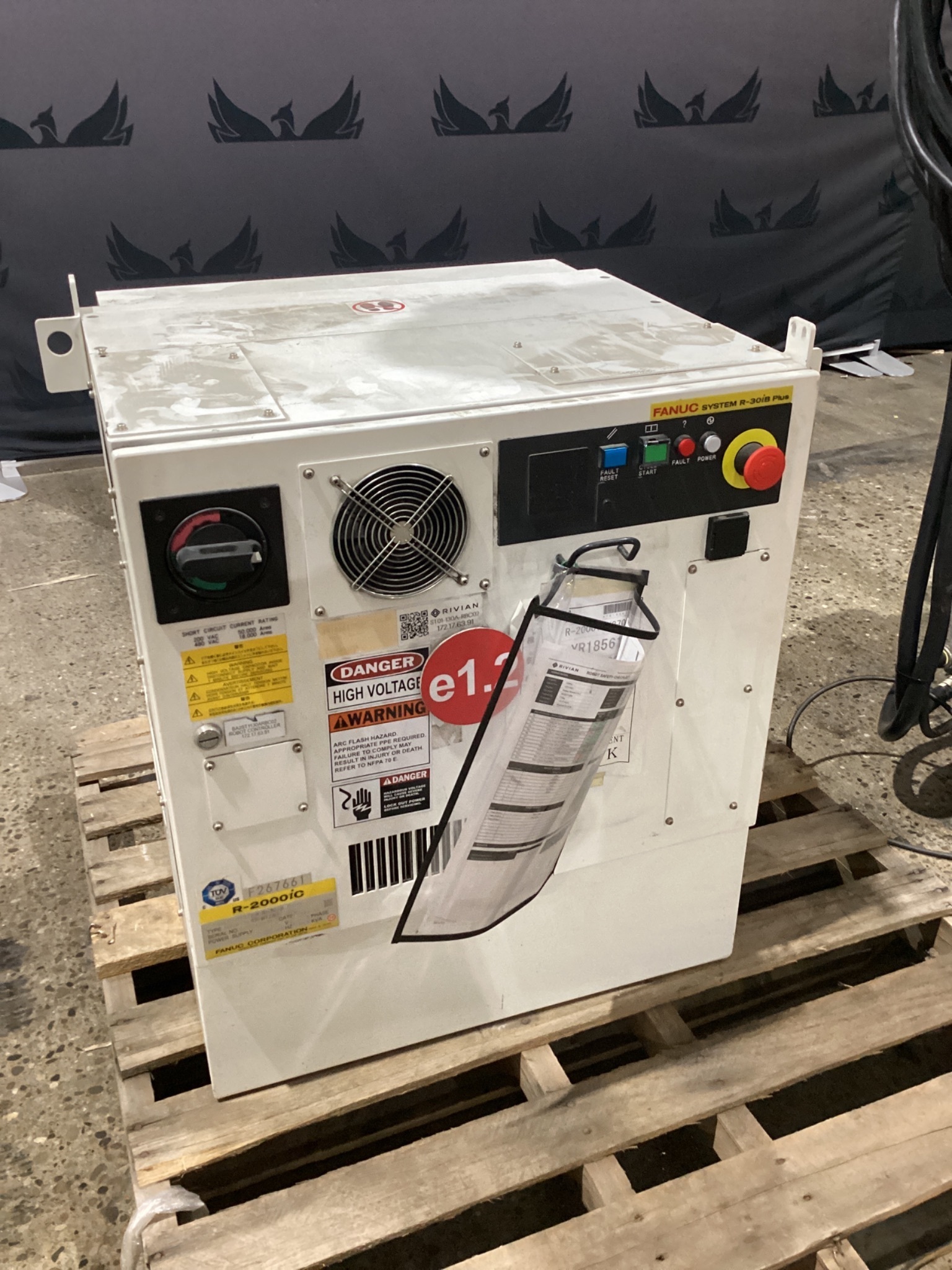 FANUC R‑2000iC/270F Robot w/ R‑30iB PLUS Controls & Spot Welding EOAT USED 11