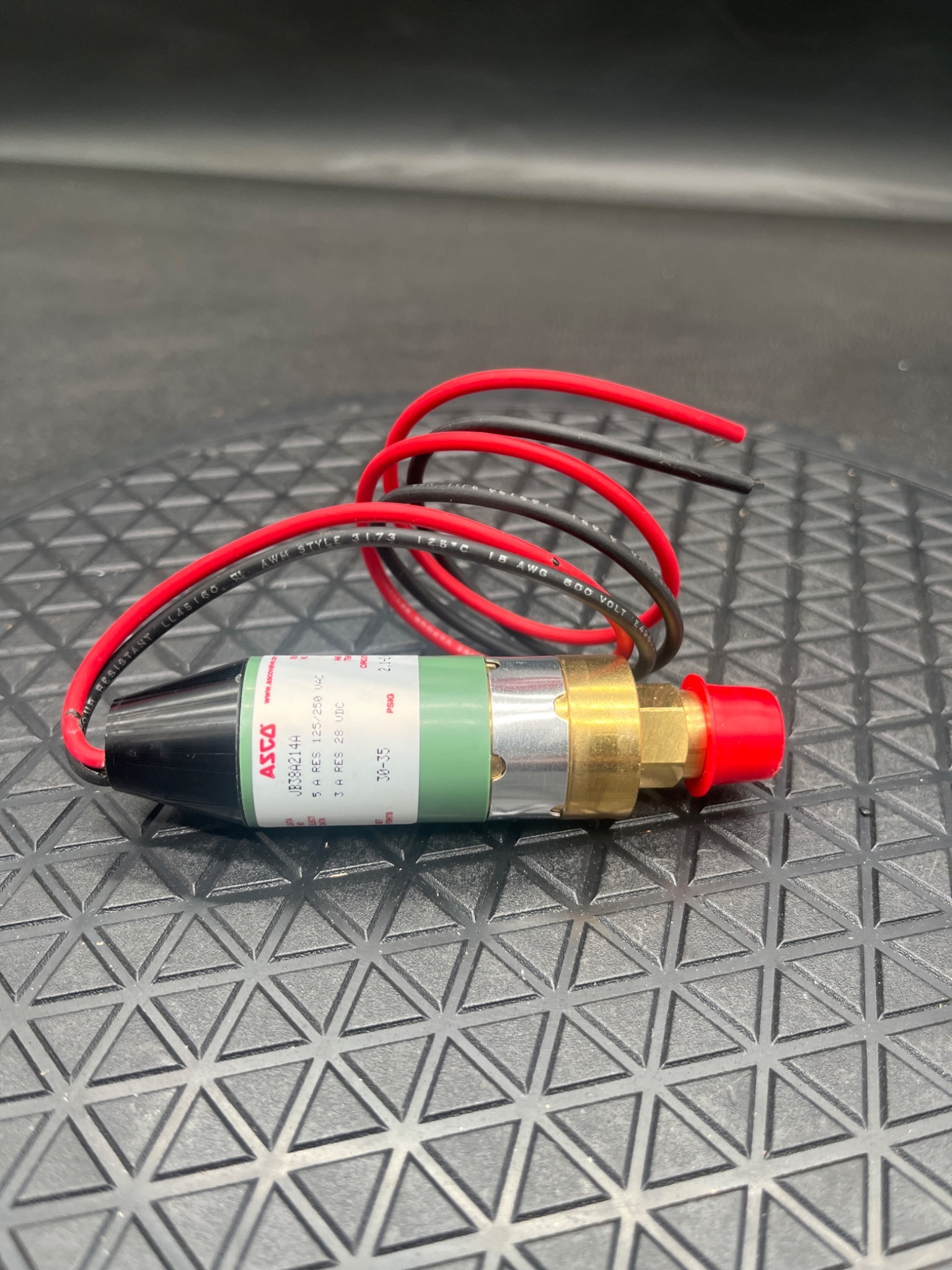 ASCO JB58A218A Solenoid Valve NEW 1