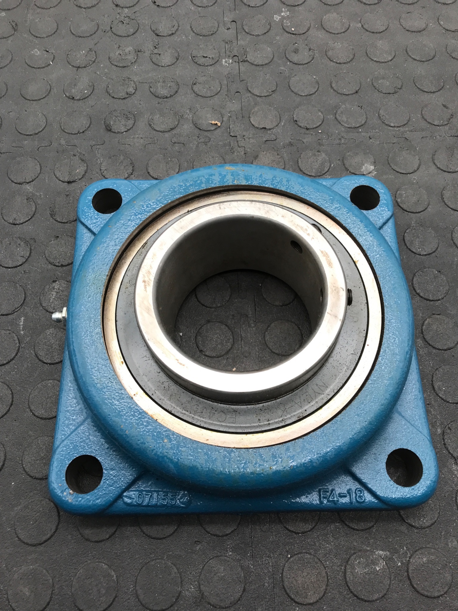 MB MANUFACTURING FC4353‑716 Flange Mounted Ball Bearing USED 0