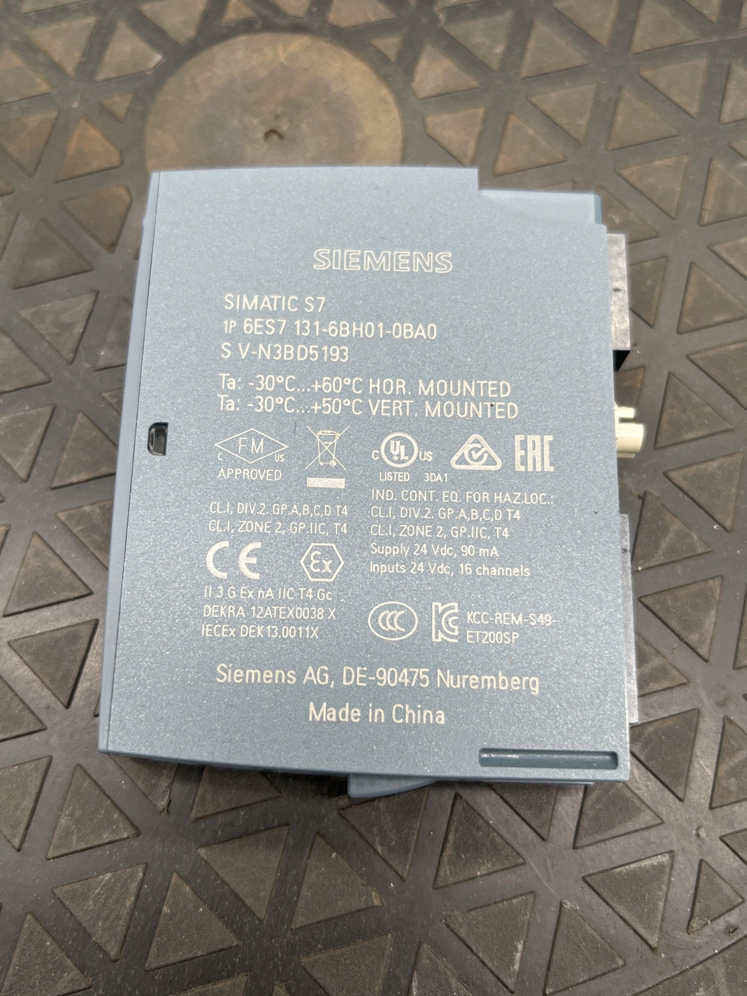 SIEMENS 6ES7131‑6BH01‑0BA0 SIMATIC ET 200SP Digital Input Module USED 1