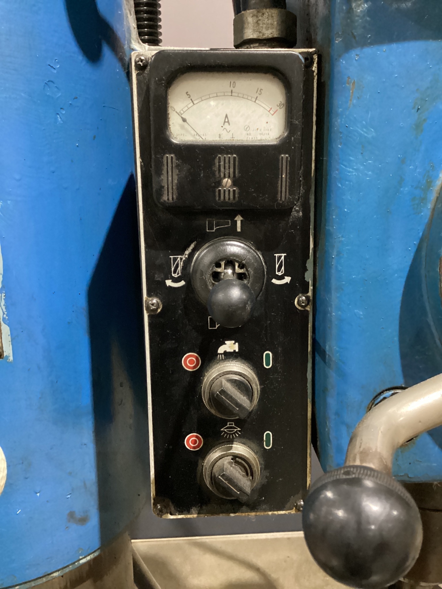 YODOGAWA MACHINERY CO. YMR‑840 Radial Drilling Machine USED 4
