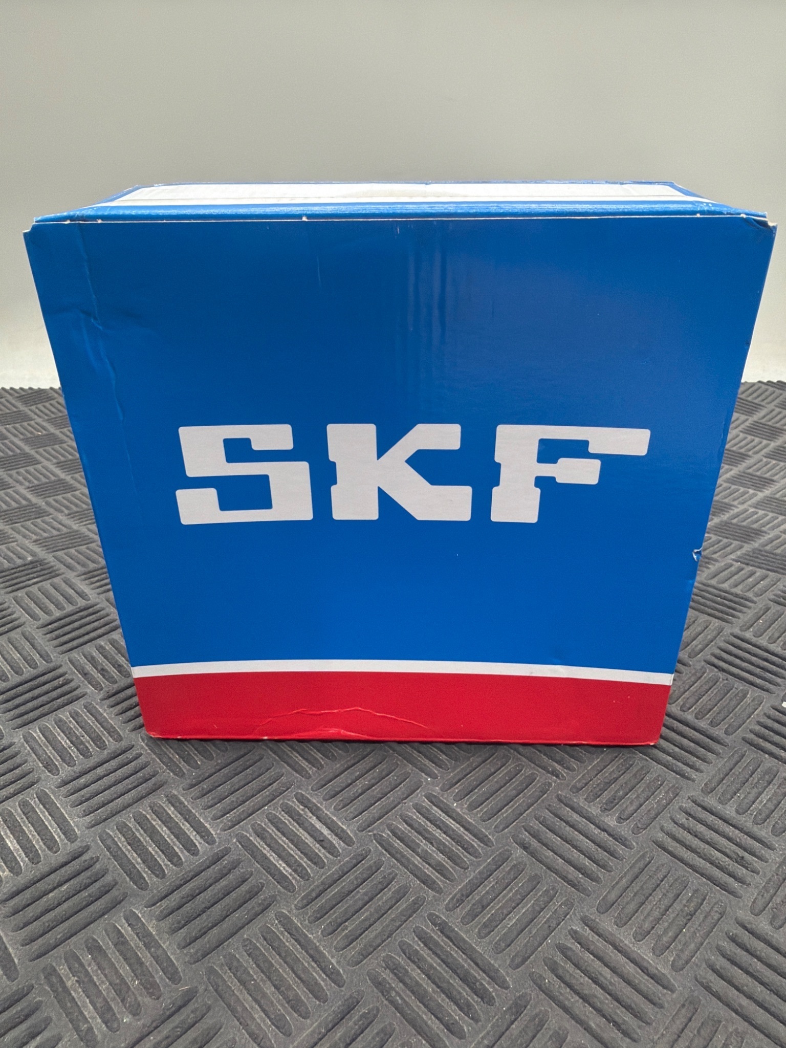 SKF FY 60 FM Flange Mounted Ball Bearing NEW 0