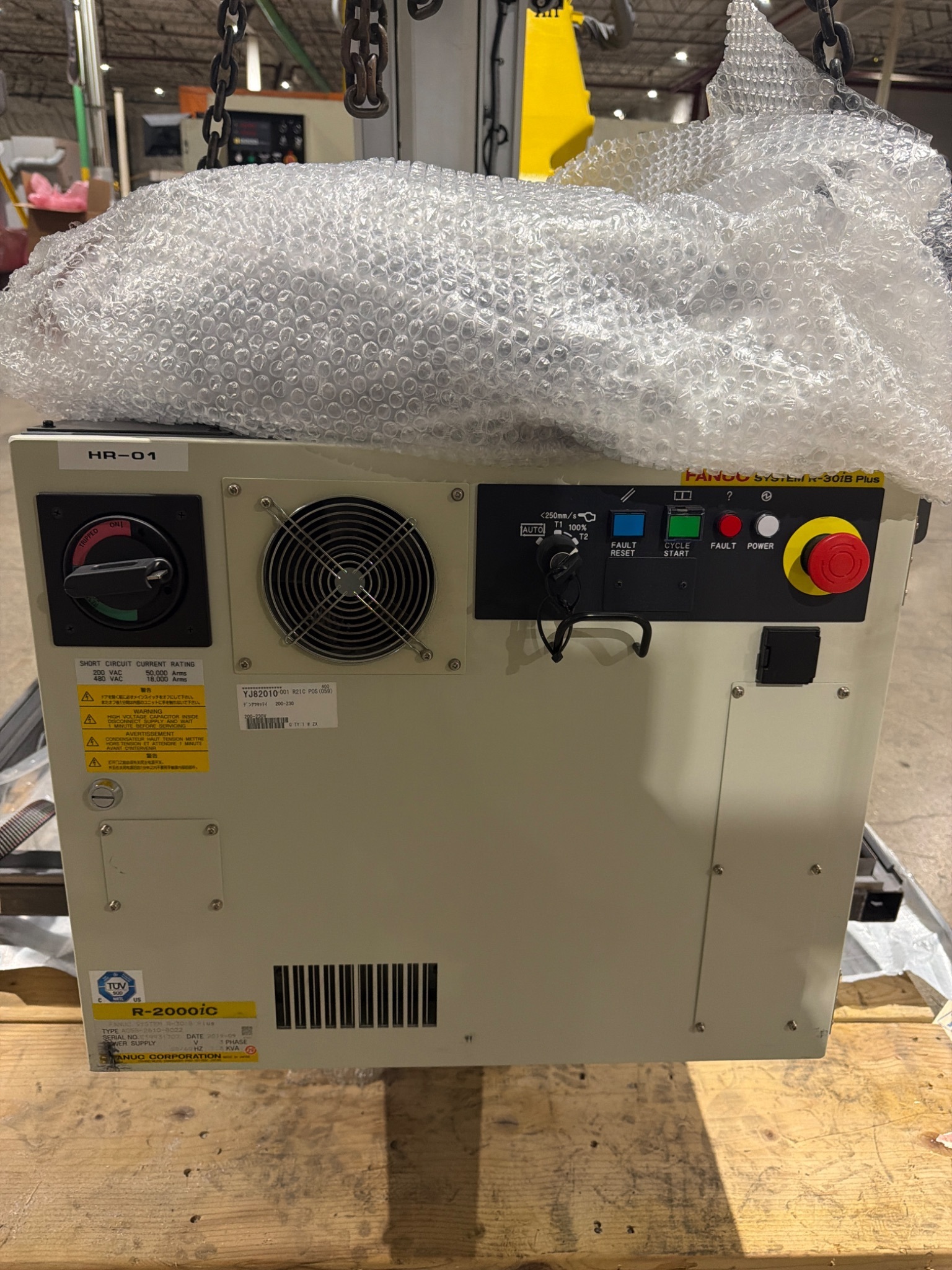 FANUC R‑2000iC/165F Complete with R‑30iB Plus Controller USED 9