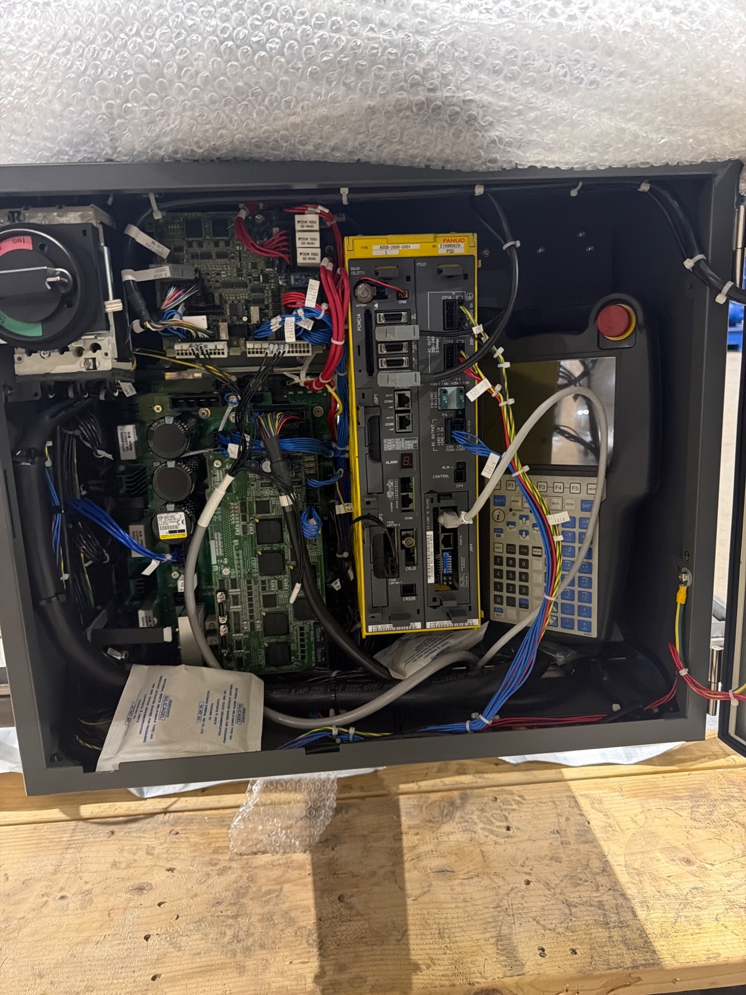 FANUC R‑2000iC/165F Complete with R‑30iB Plus Controller USED 11