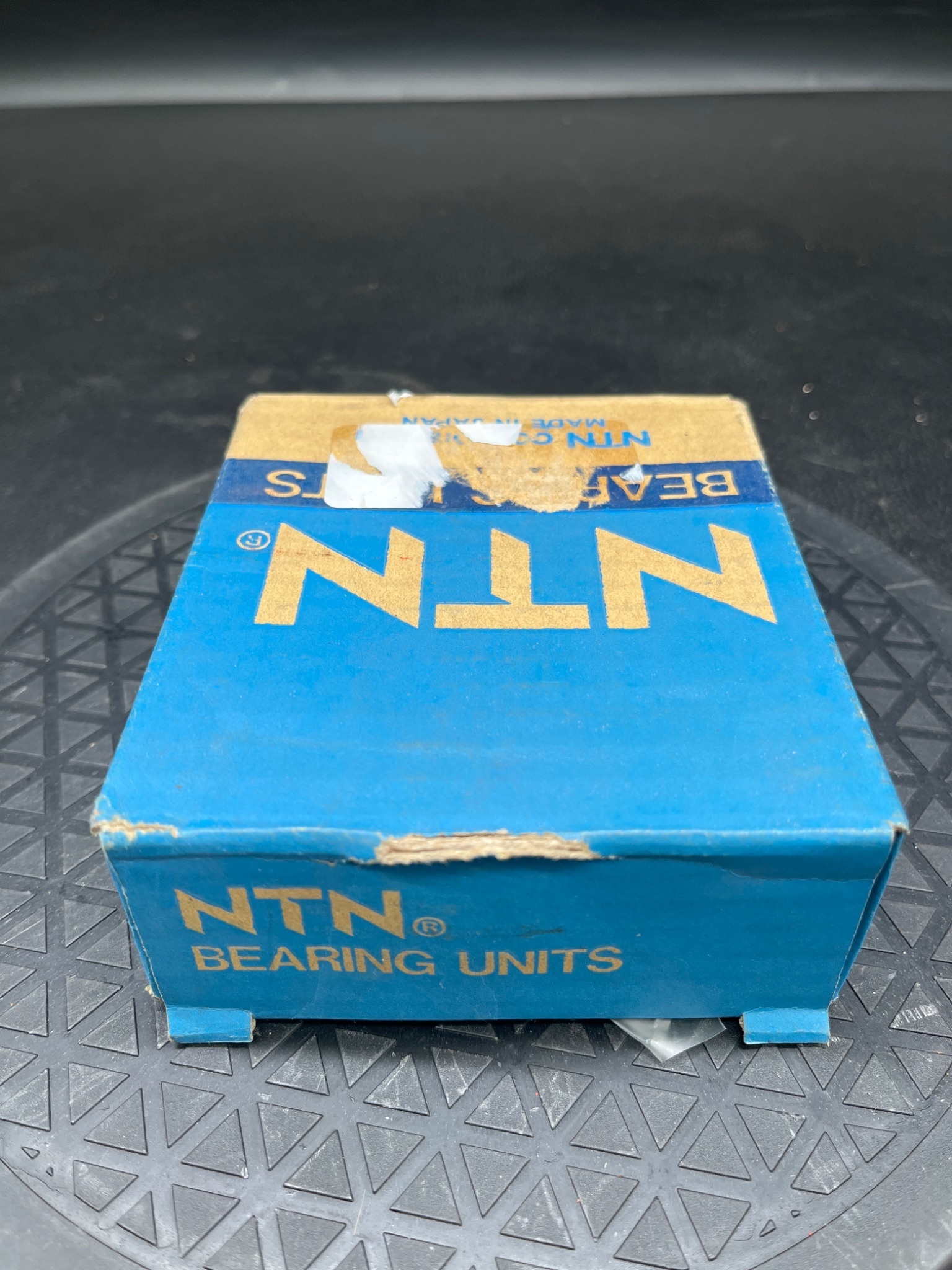NTN UCT206D1 Take‑Up Ball Bearing Unit NEW 0