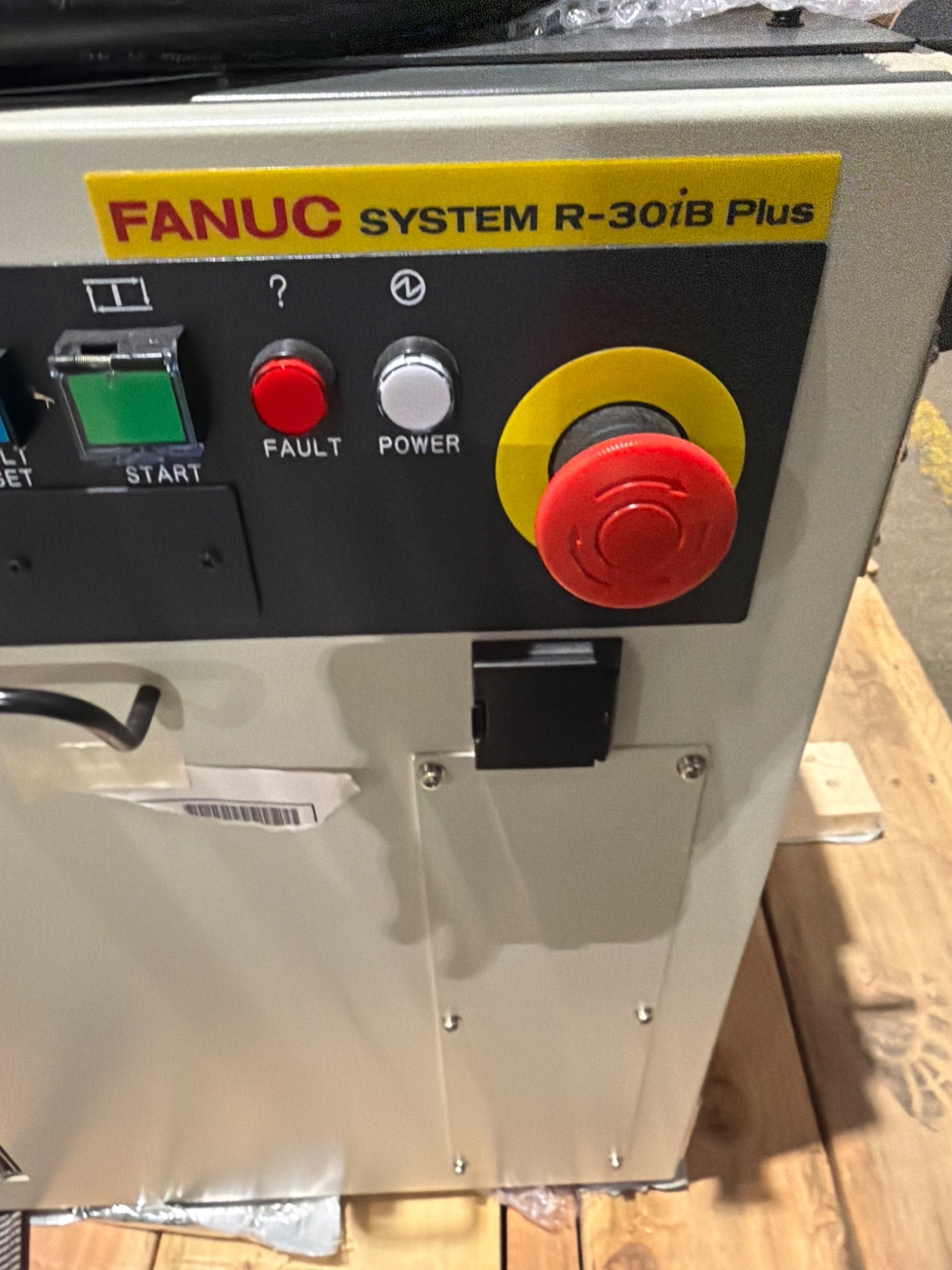 FANUC M‑20iA/35M Complete with R‑30iB Plus Controller USED 7