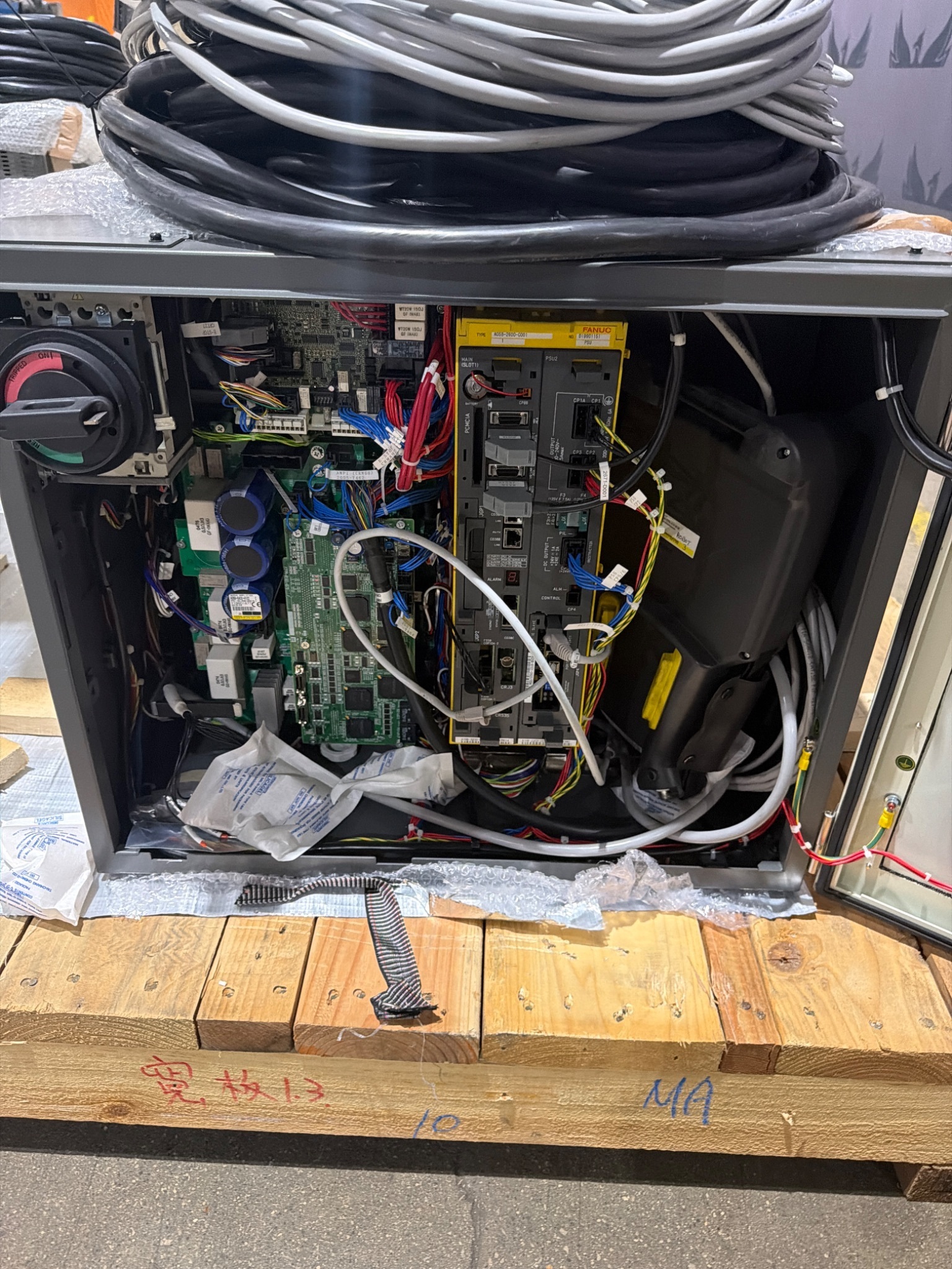 FANUC M‑20iA/35M Complete with R‑30iB Plus Controller USED 9